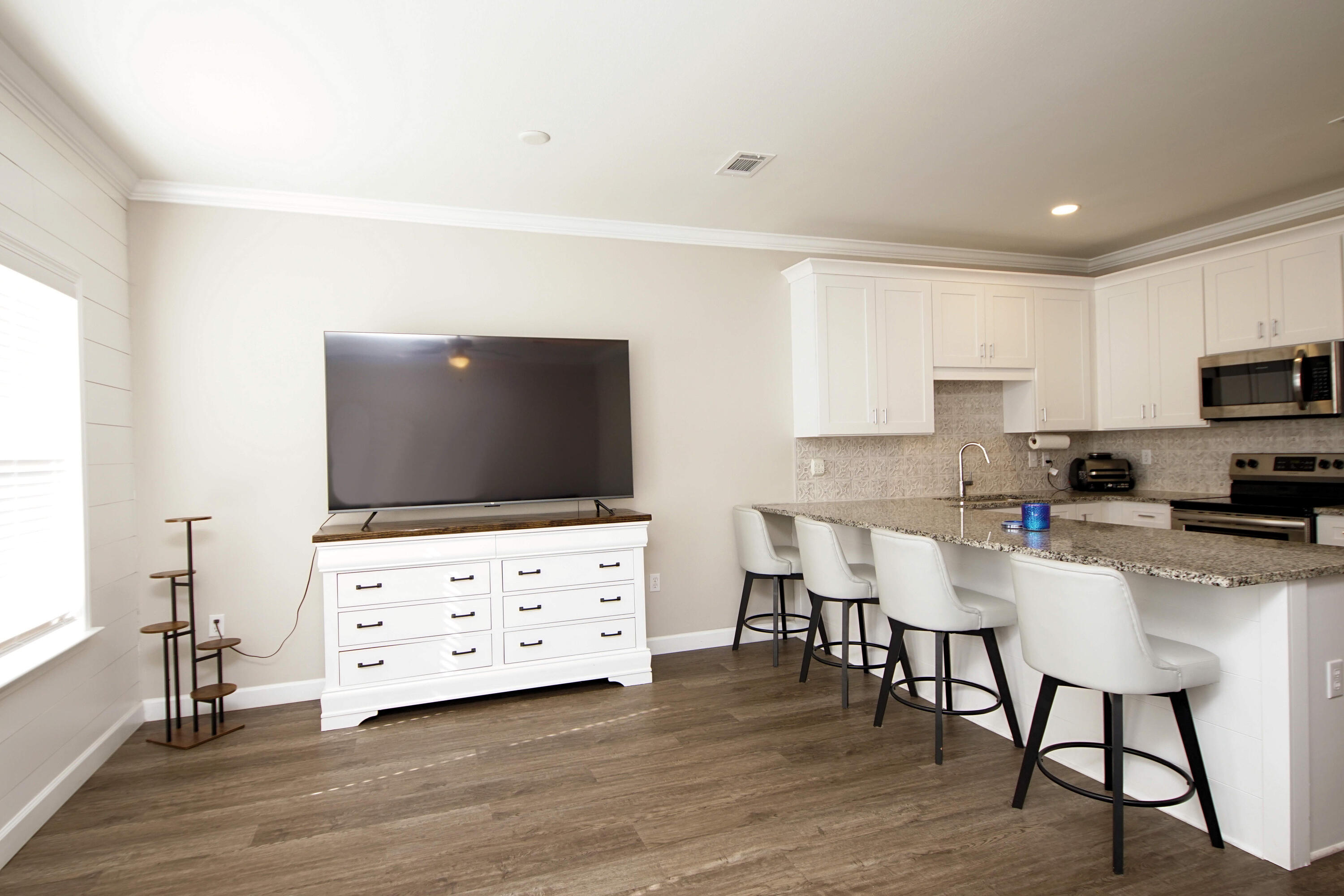Stable Lanes - Residential Lease