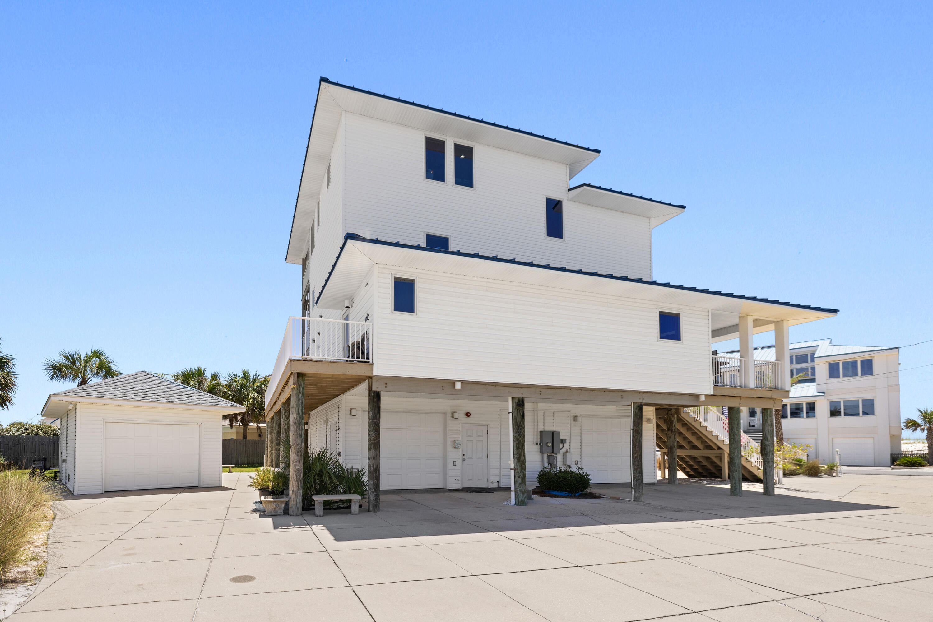 VILLA SEGUNDA - Residential