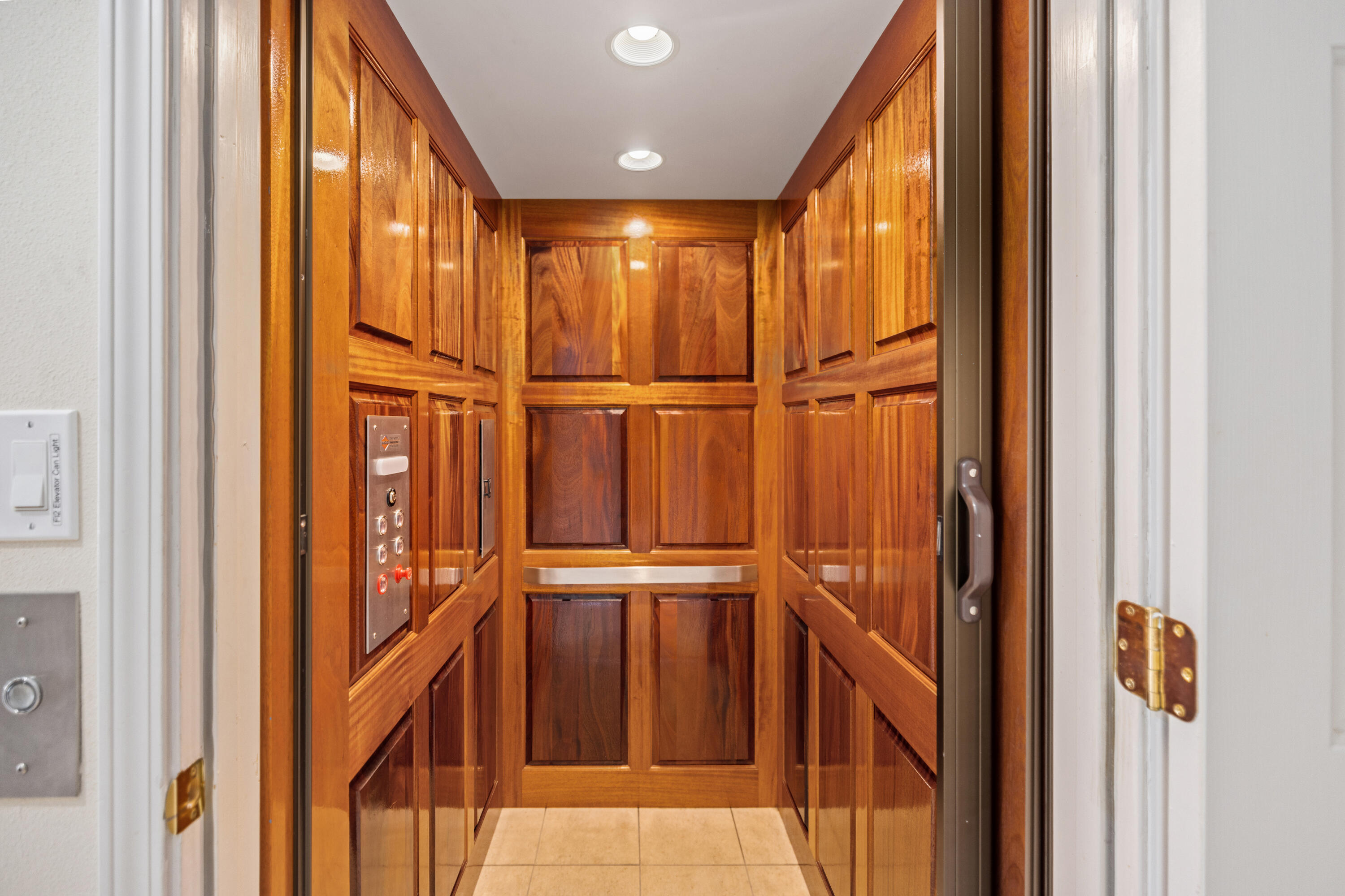VILLA SEGUNDA - Residential