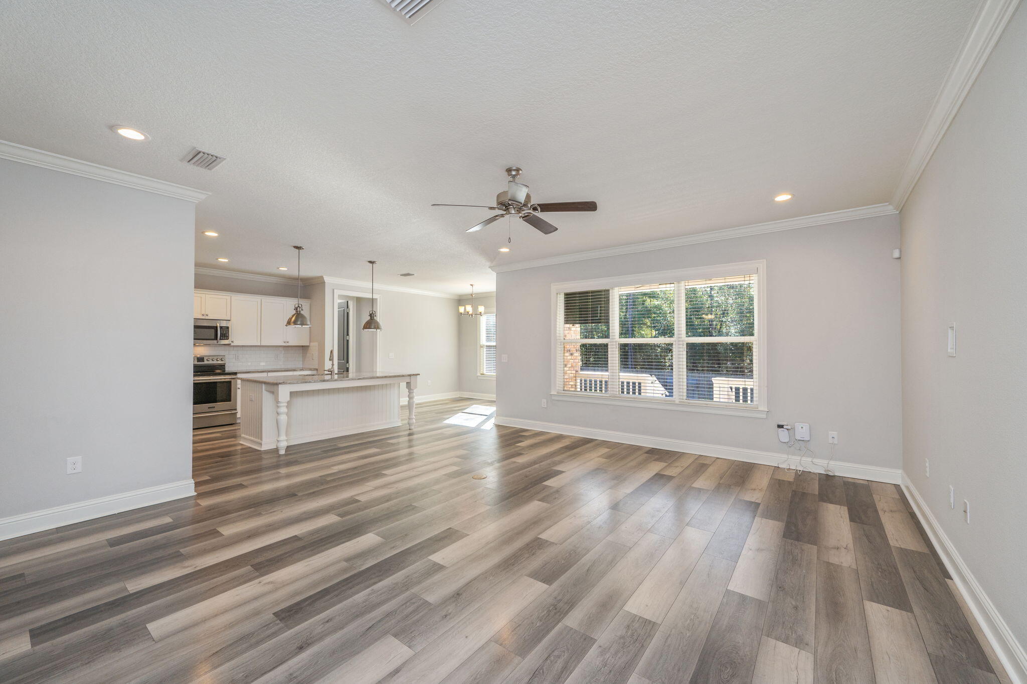 MILL CREEK FARMS - Residential