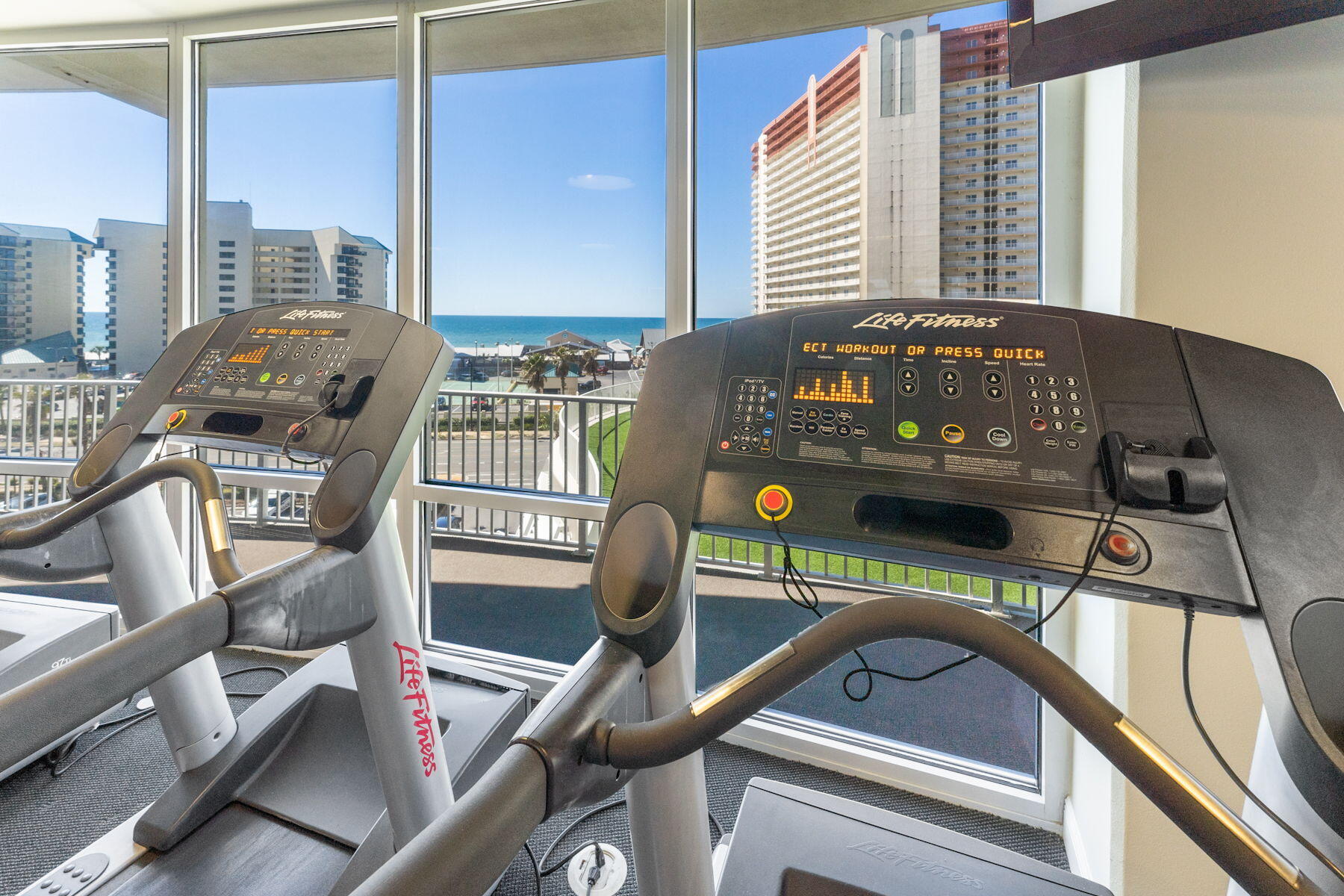 Laketown Wharf - Residential
