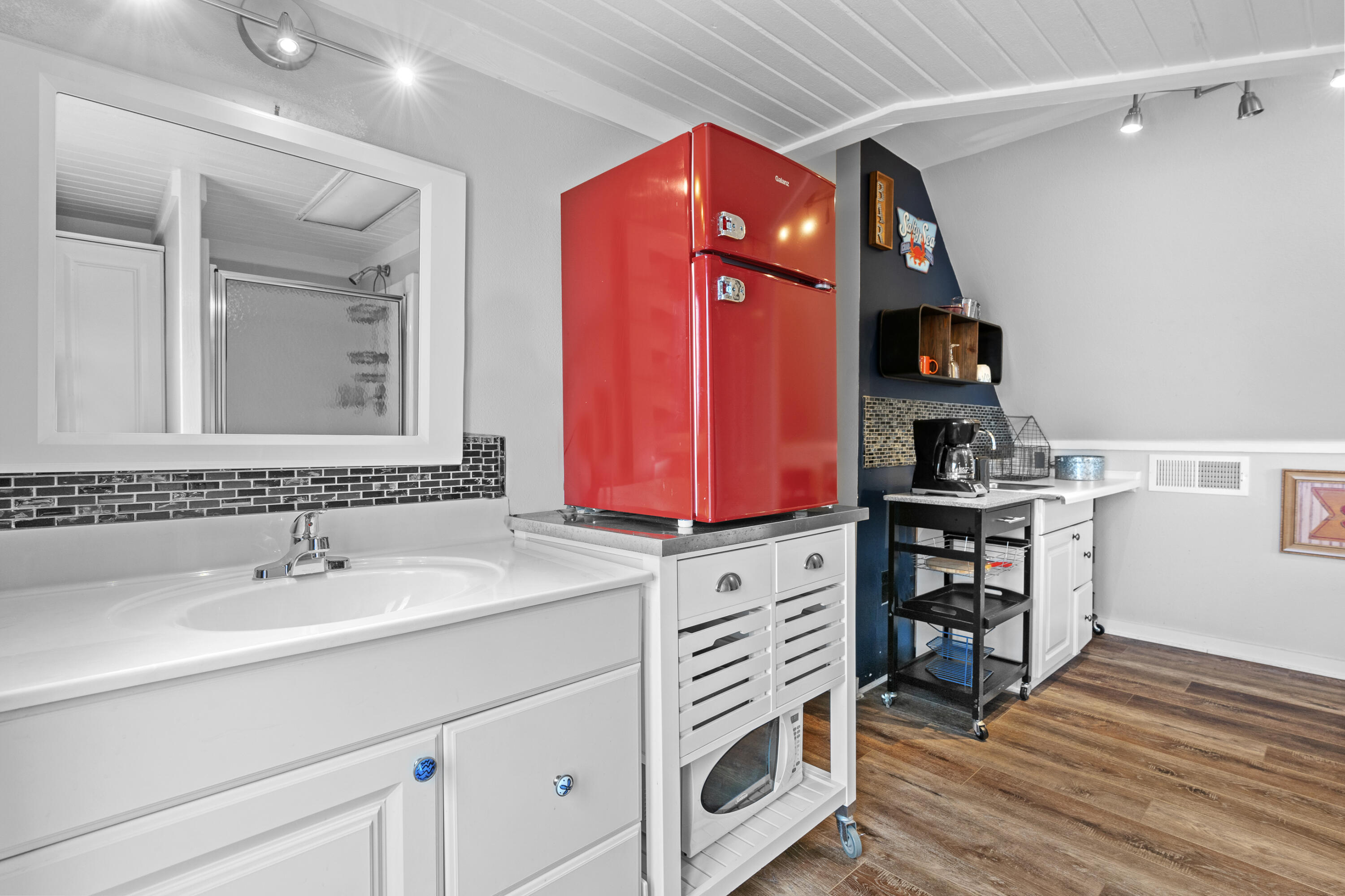 ROLLING DUNES ESTATES UNIT 2 - Residential