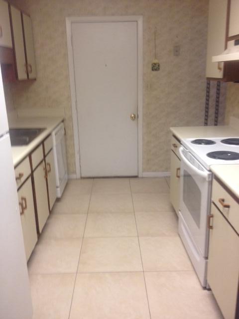 PINE MEADOWS 2ND ADDN - Residential Lease