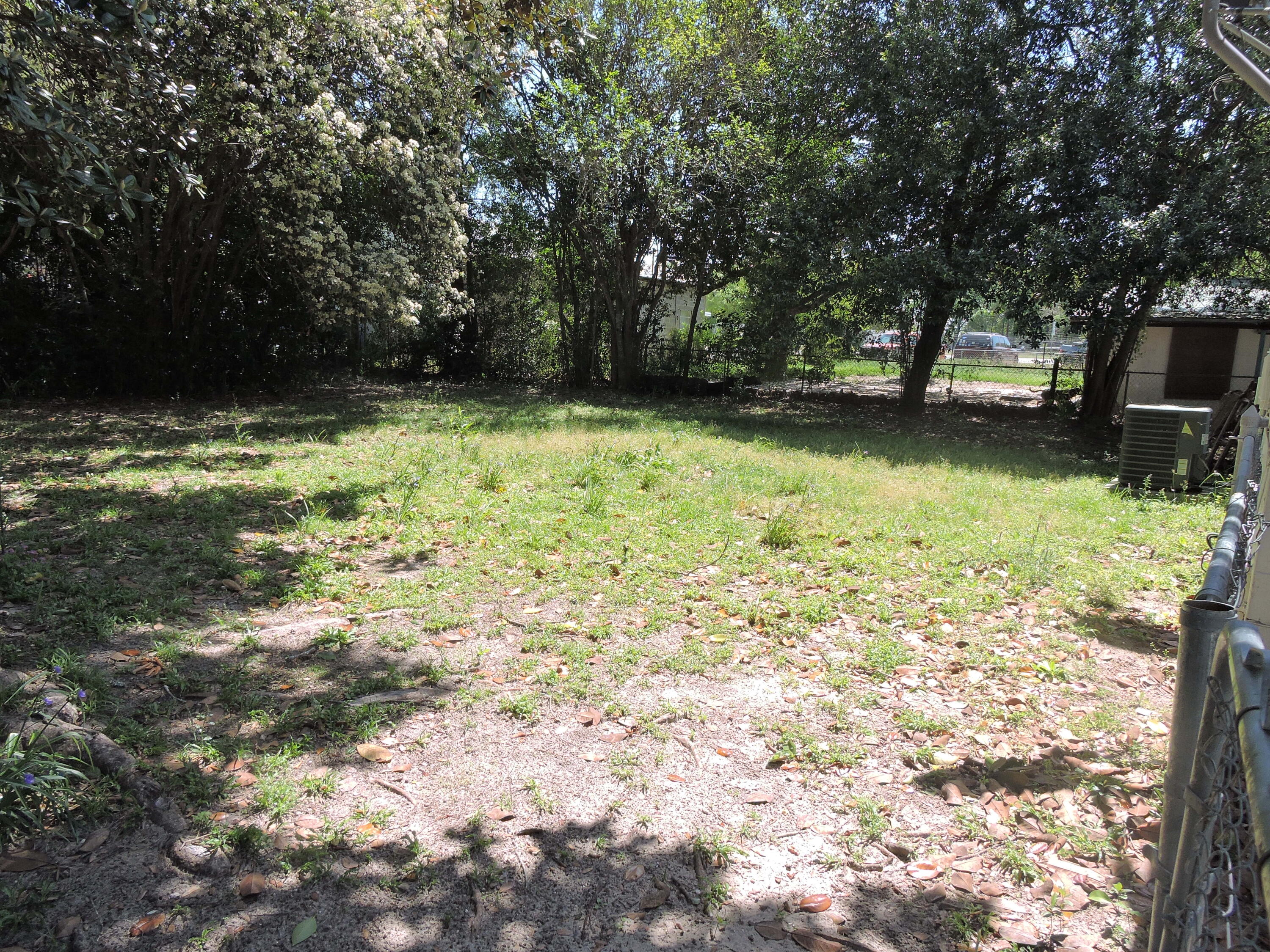 CRESTVIEW - Residential Lease