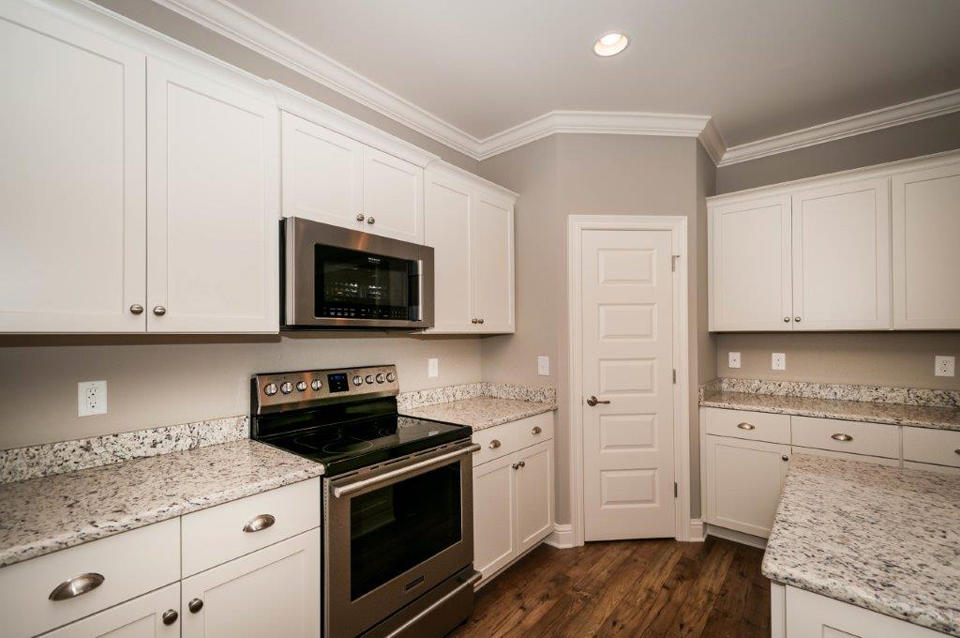 MILL CREEK FARMS - Residential