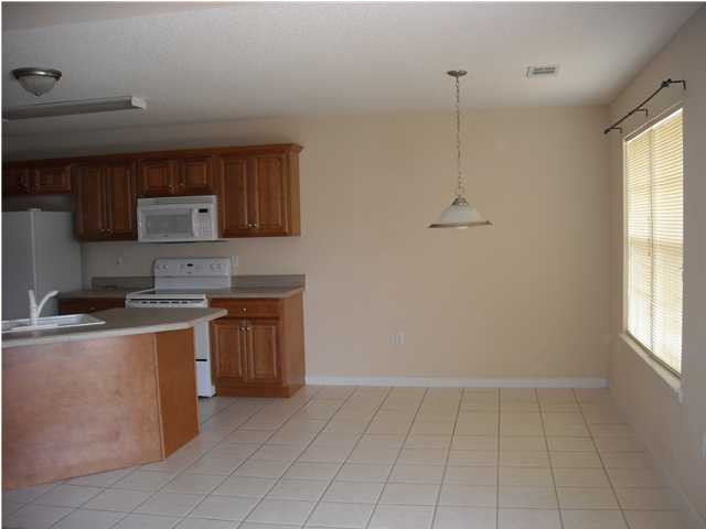 OLD BETHEL ESTATES PH I - Residential Lease