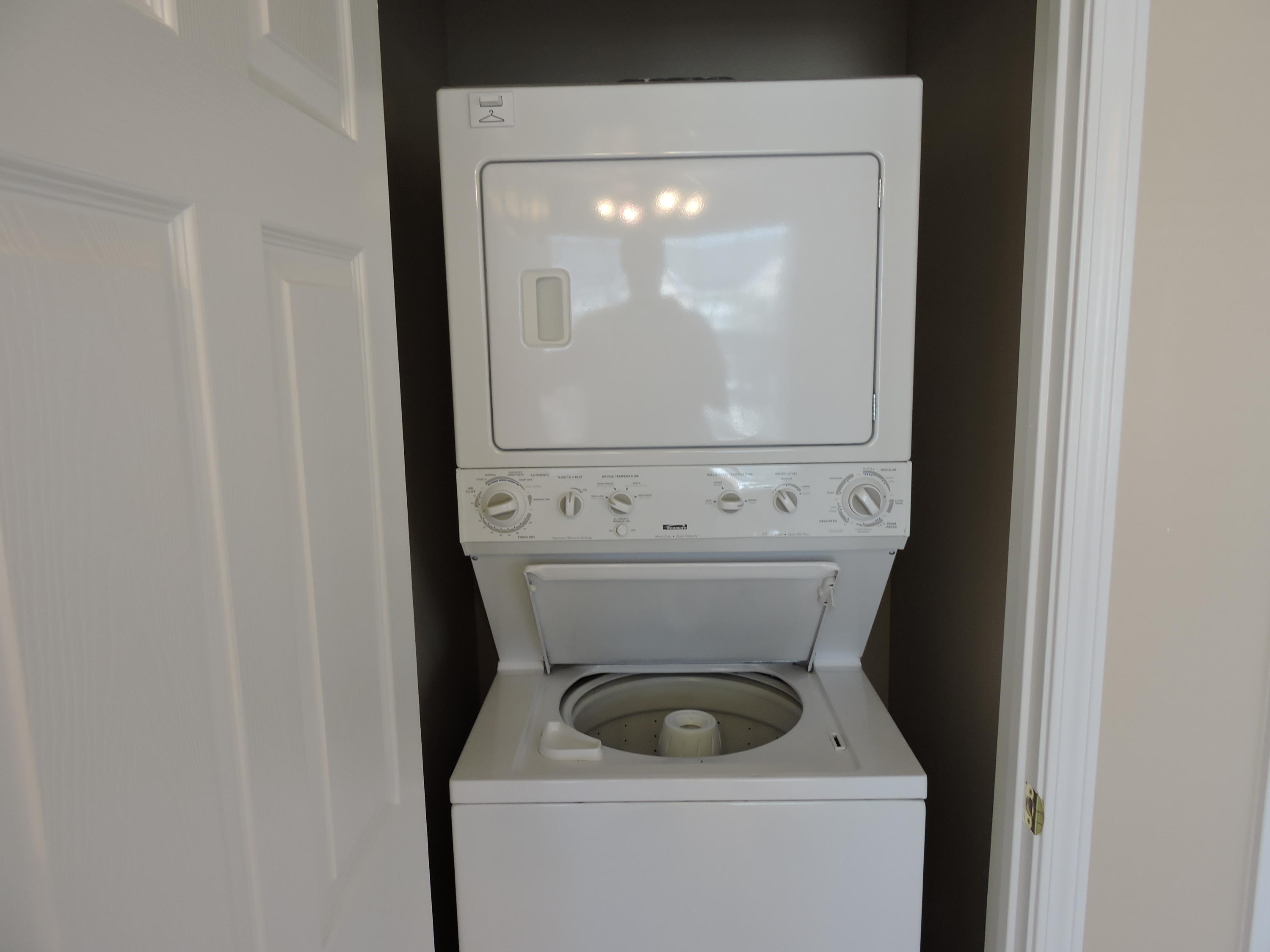 ROLLING PINES - Residential Lease