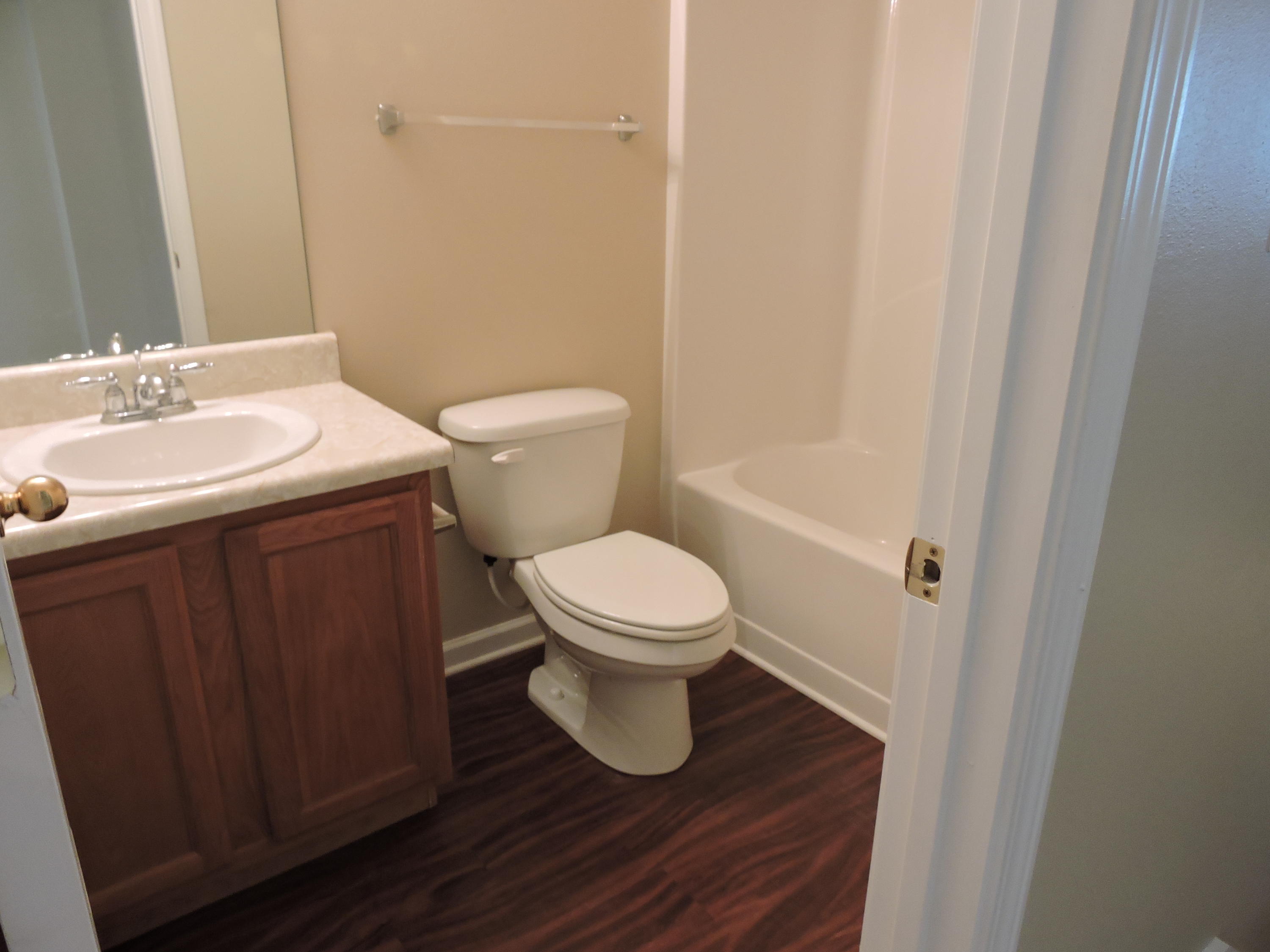 ROLLING PINES - Residential Lease