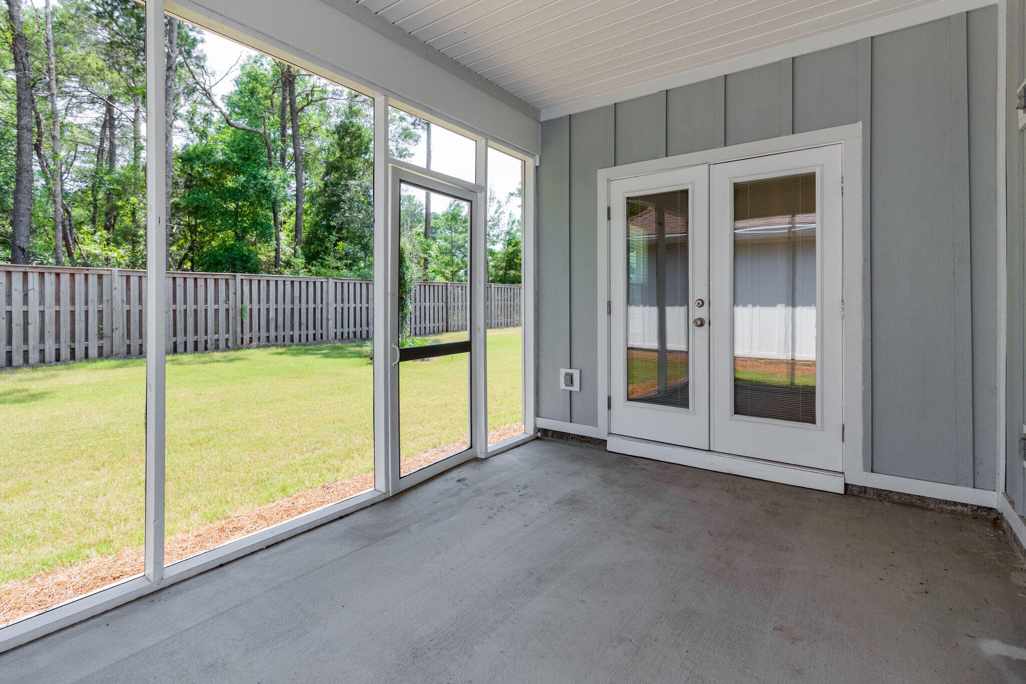 HAMMOCK BAY - FIREFLY - Residential Lease