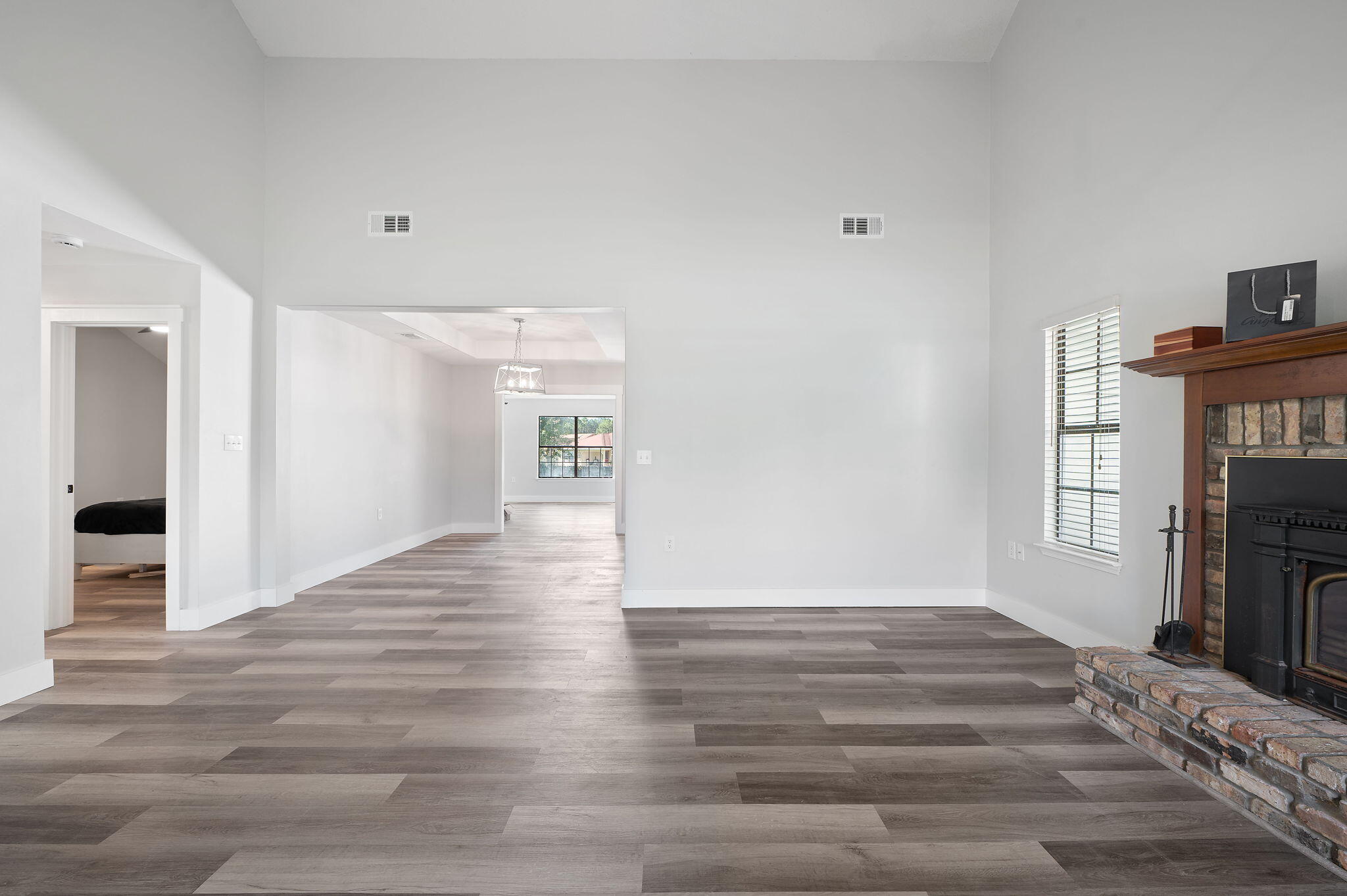 TIMBERLAKE ESTATES 1ST ADDN - Residential