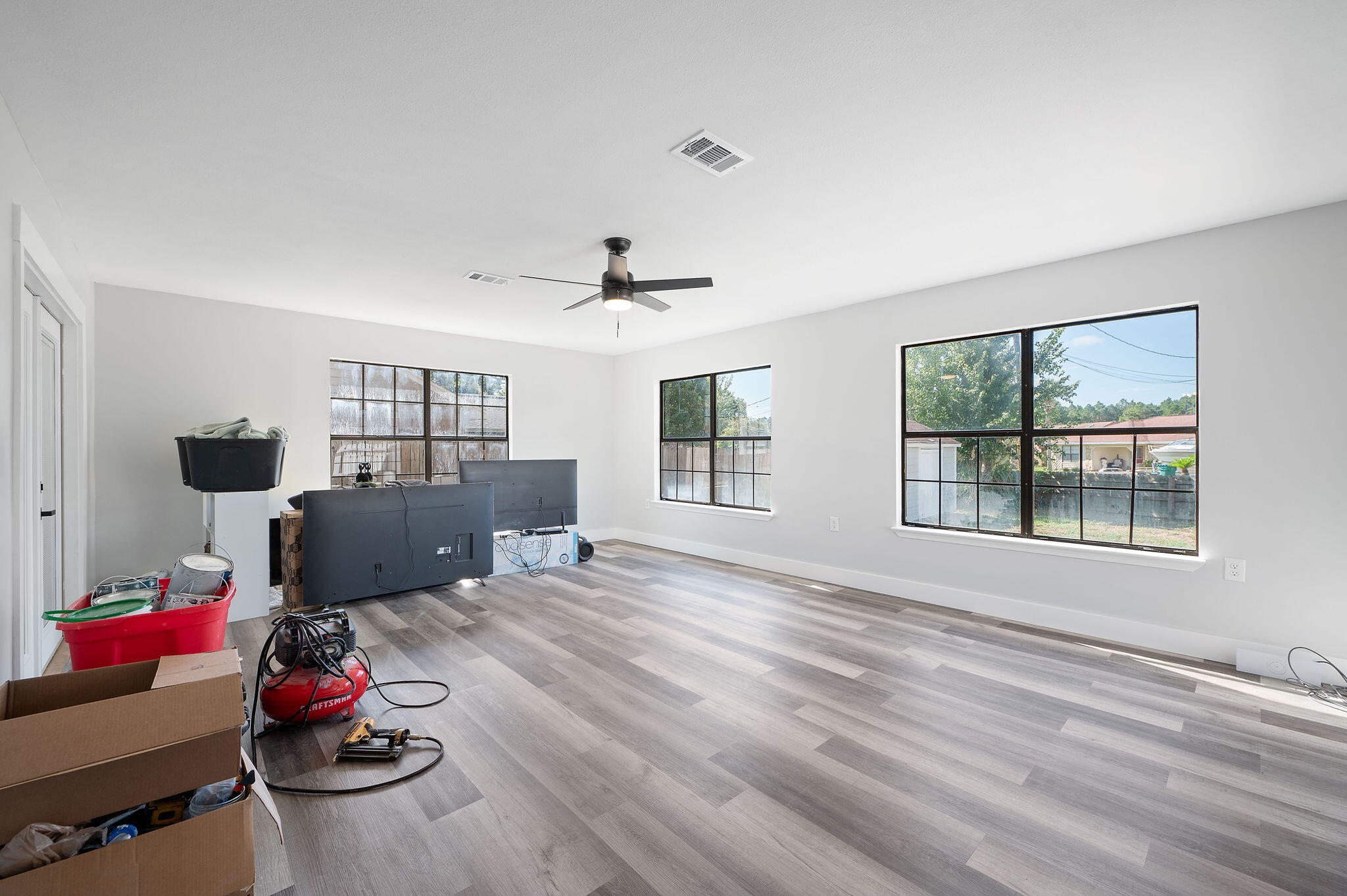 TIMBERLAKE ESTATES 1ST ADDN - Residential