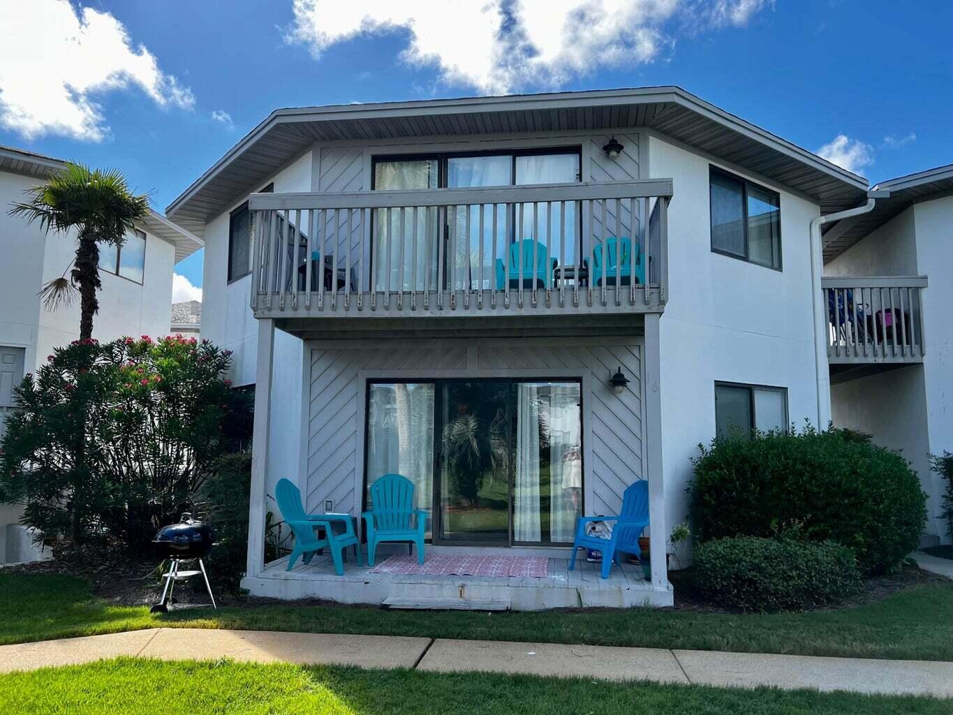 CRYSTAL VILLAGE CONDO PH 1 - Residential