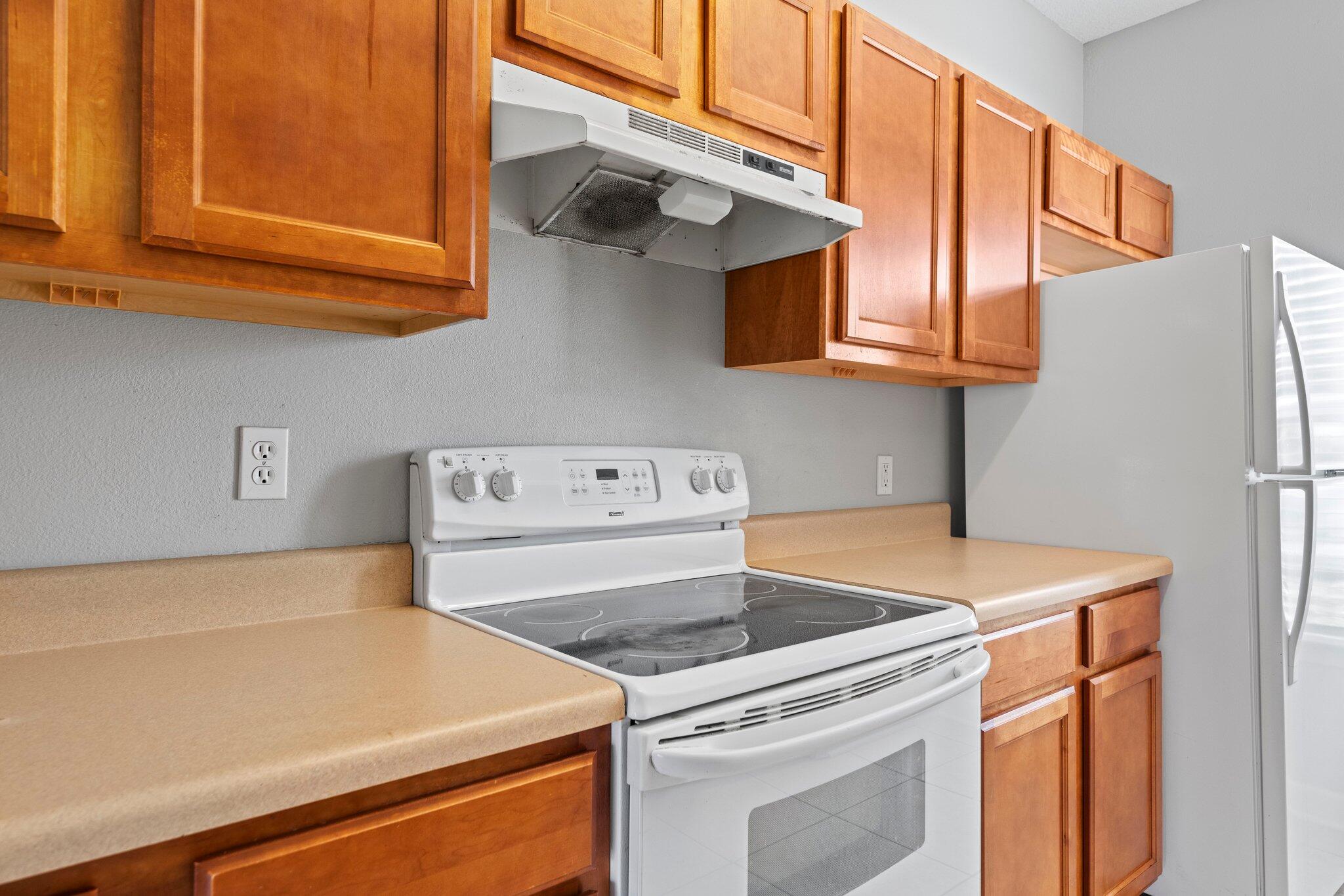 Miranda Apartments - Residential Lease