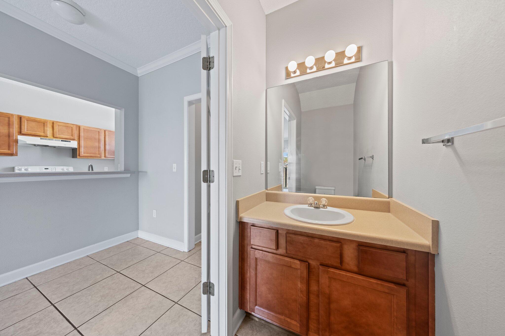 Miranda Apartments - Residential Lease