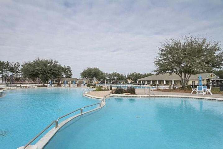 HAMMOCK BAY - Residential