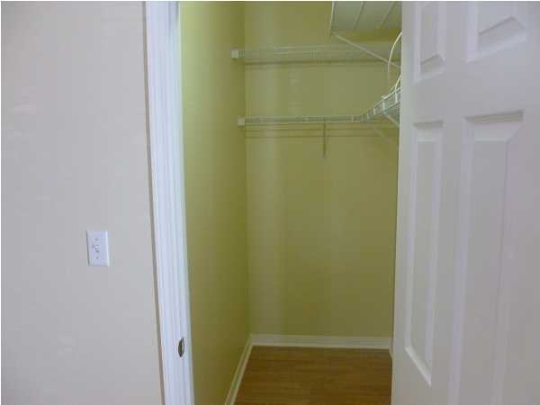 THE OAKS AT NICEVILLE - Residential