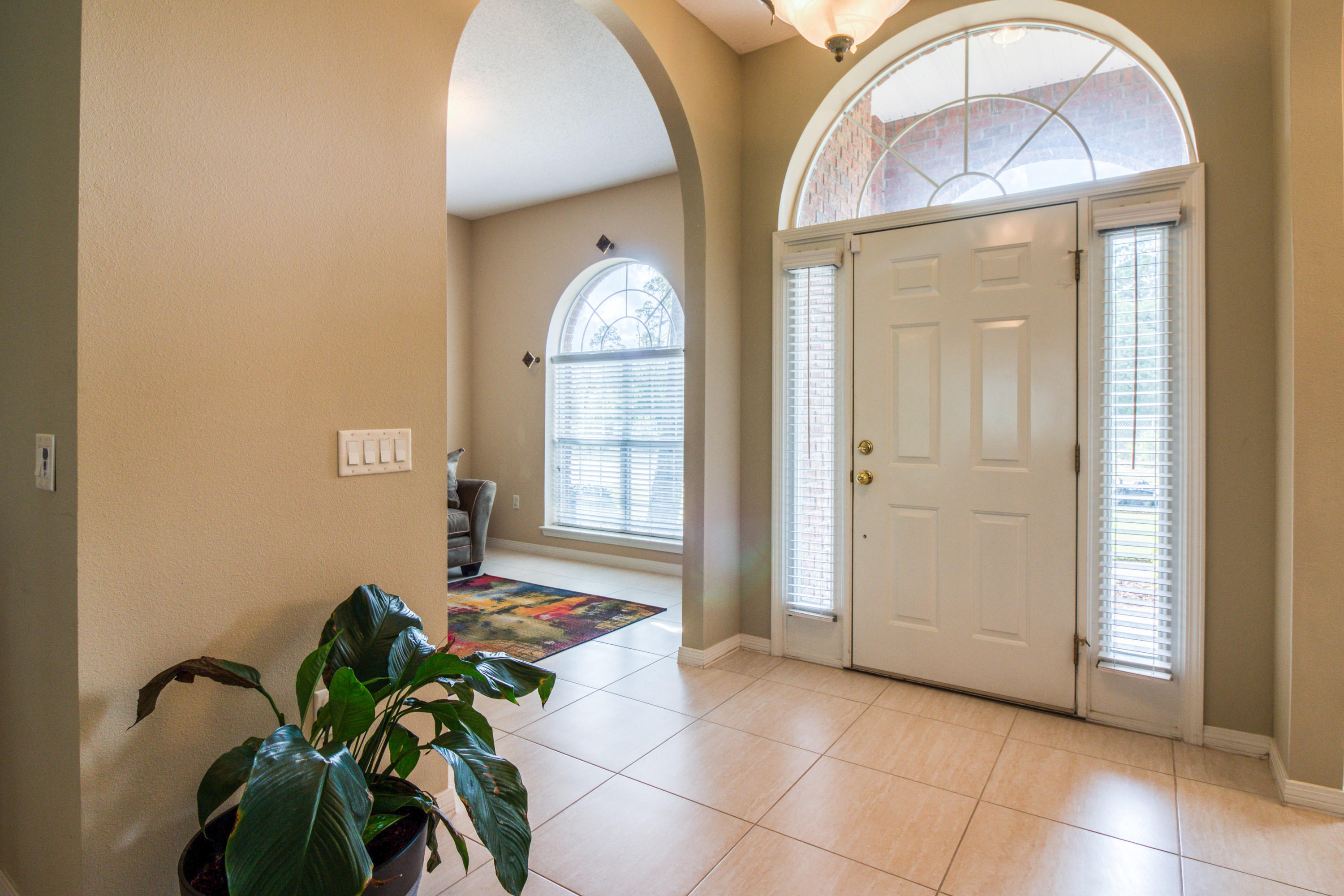 VILLA VIZCAYA - Residential Lease