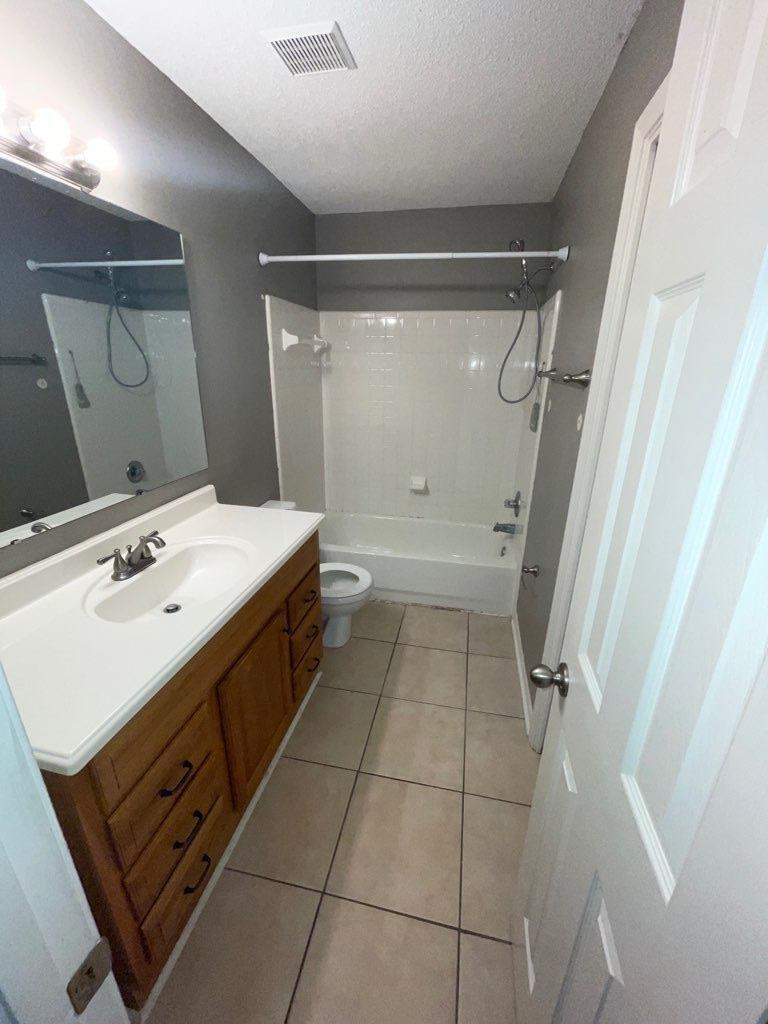 FOREST OAKS PH 2 - Residential Lease