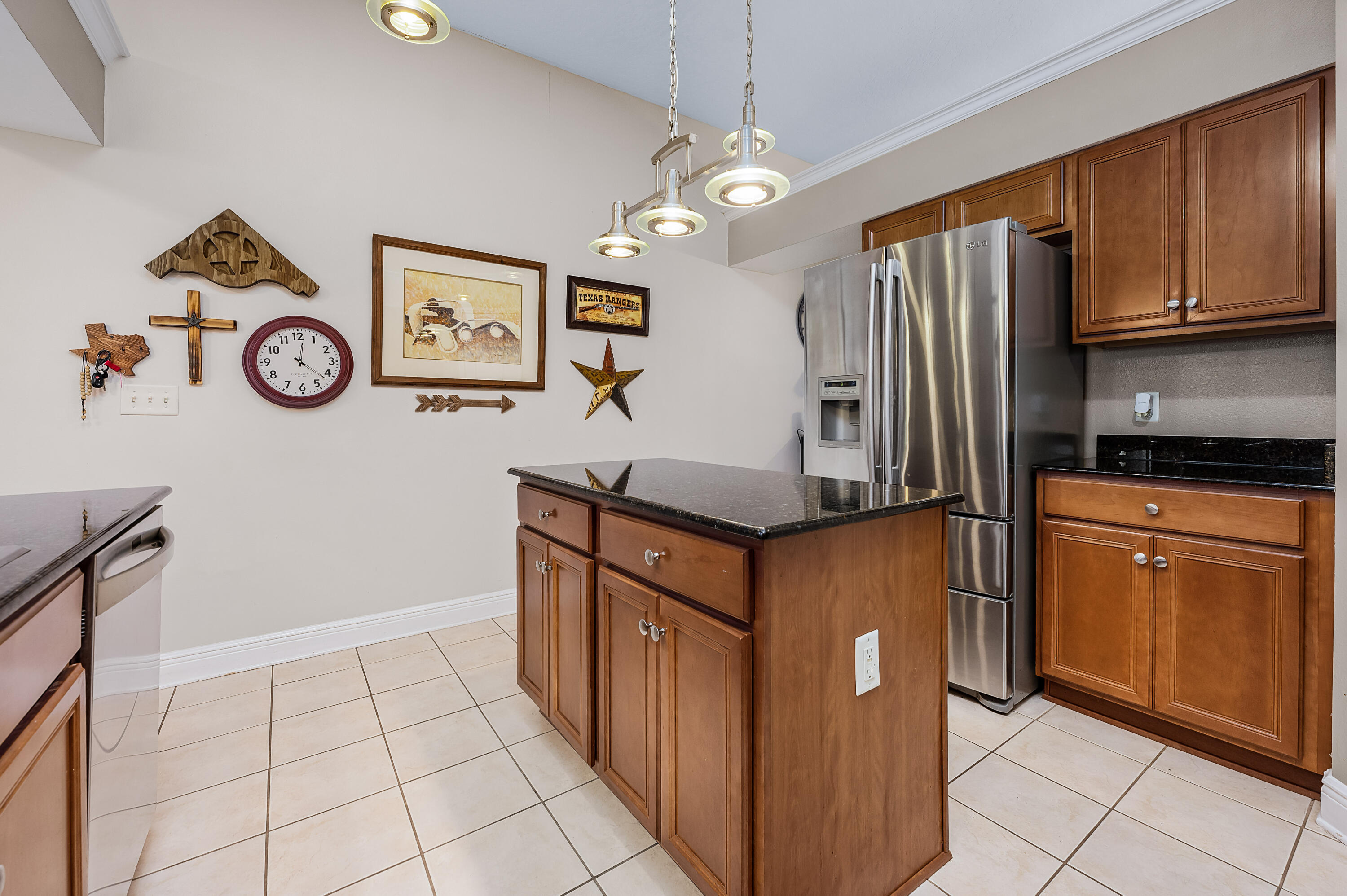 SEQUOIA ESTATES - Residential
