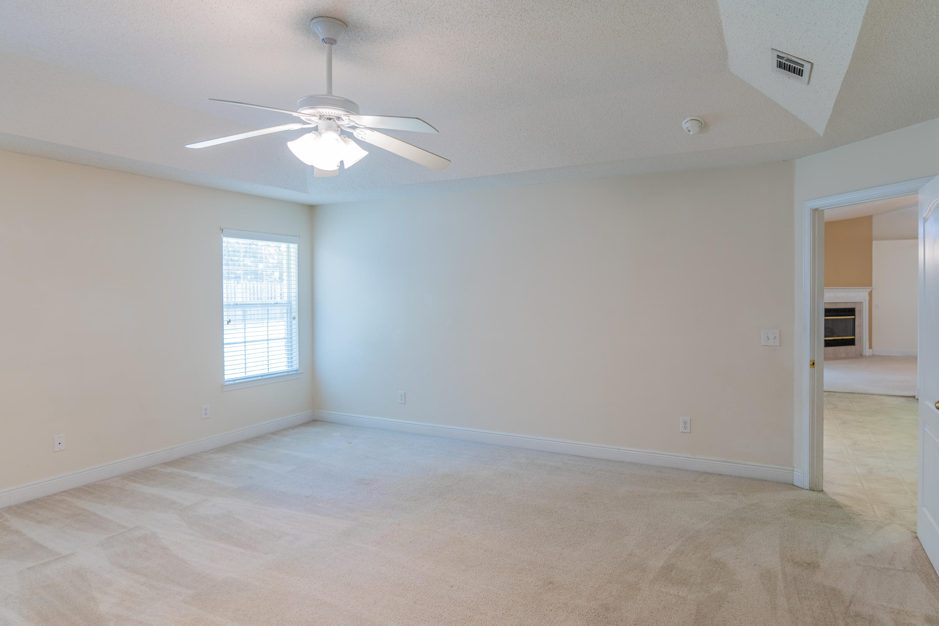 FOX VALLEY - Residential