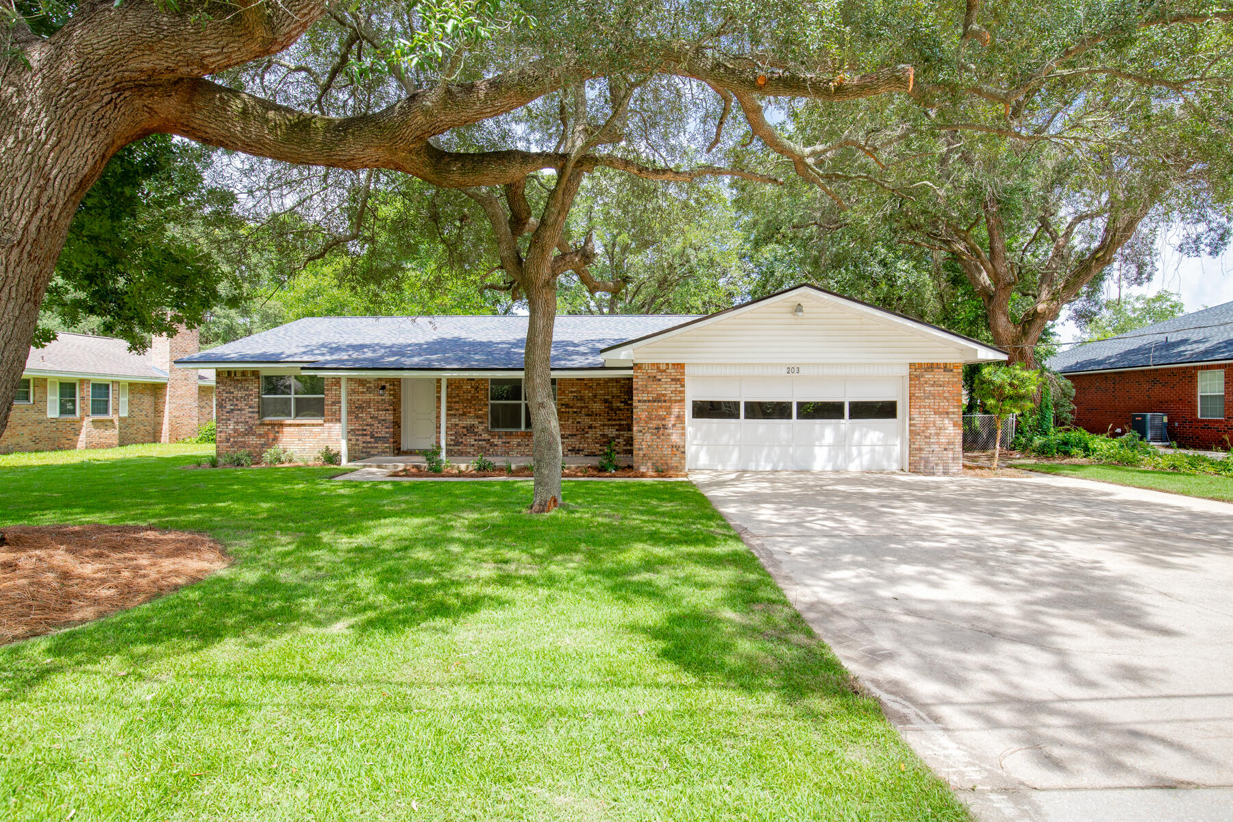 NO RECORDED SUBDIVISION - Residential