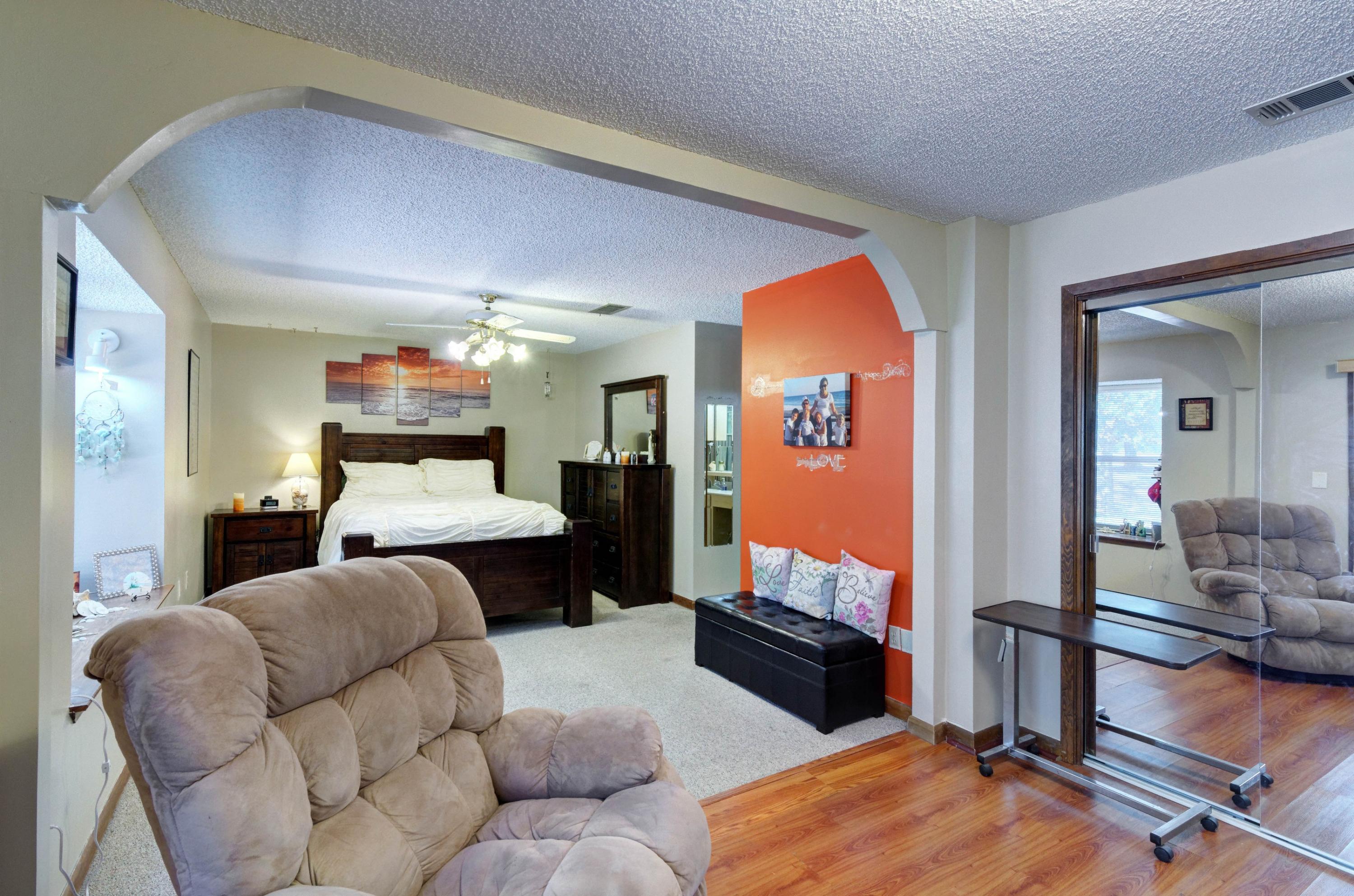 ROCKY BAYOU COUNTRY CLUB ESTATES 5 - Residential