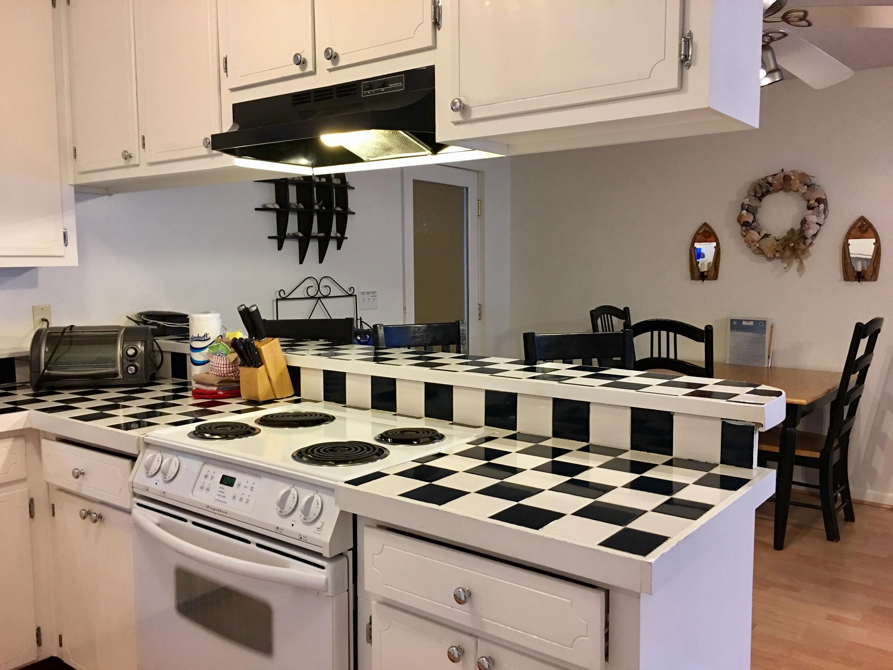 EASTERN LAKE  S/D - Residential