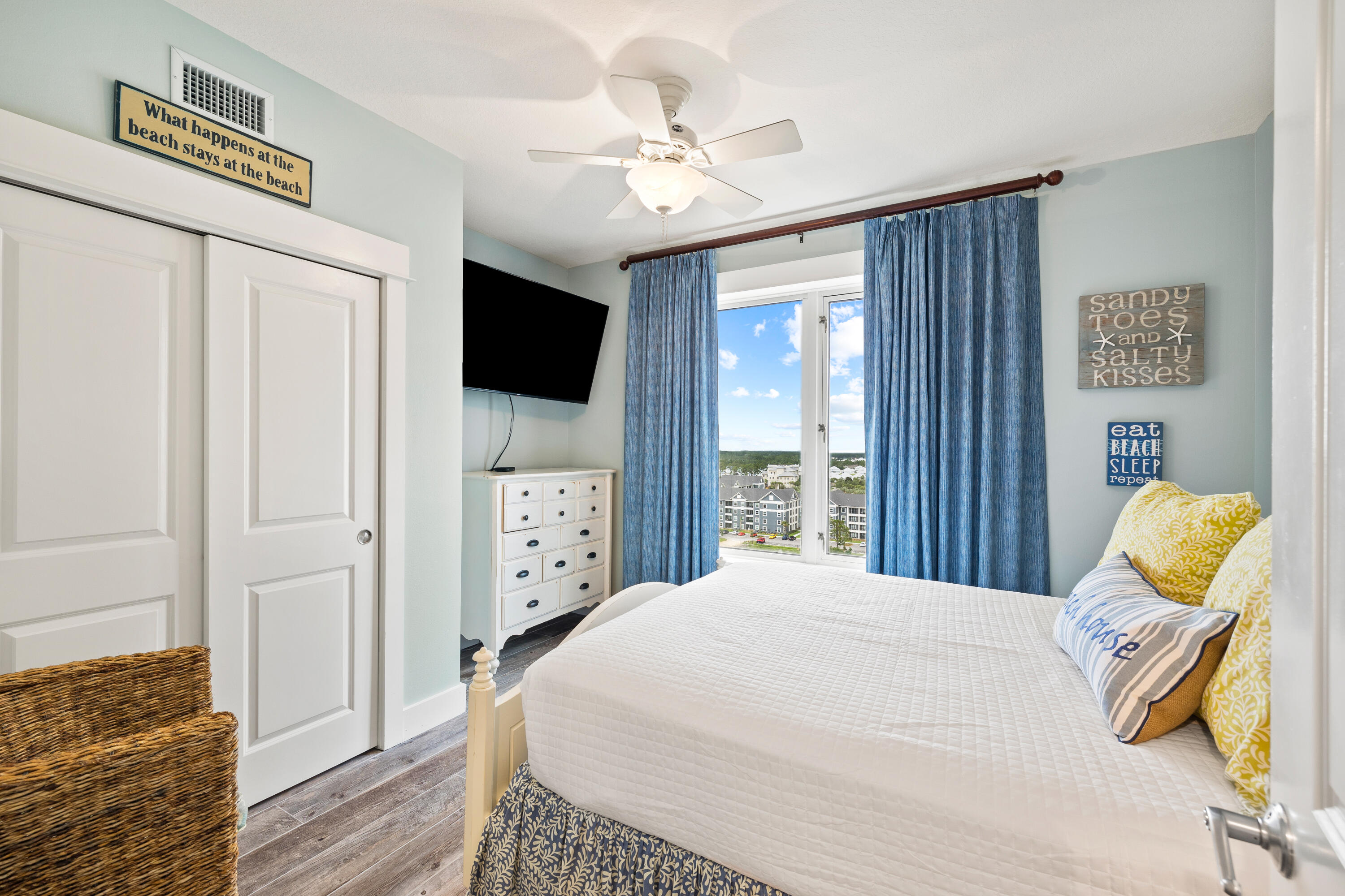 GRAND PANAMA BEACH RESORTS - Residential