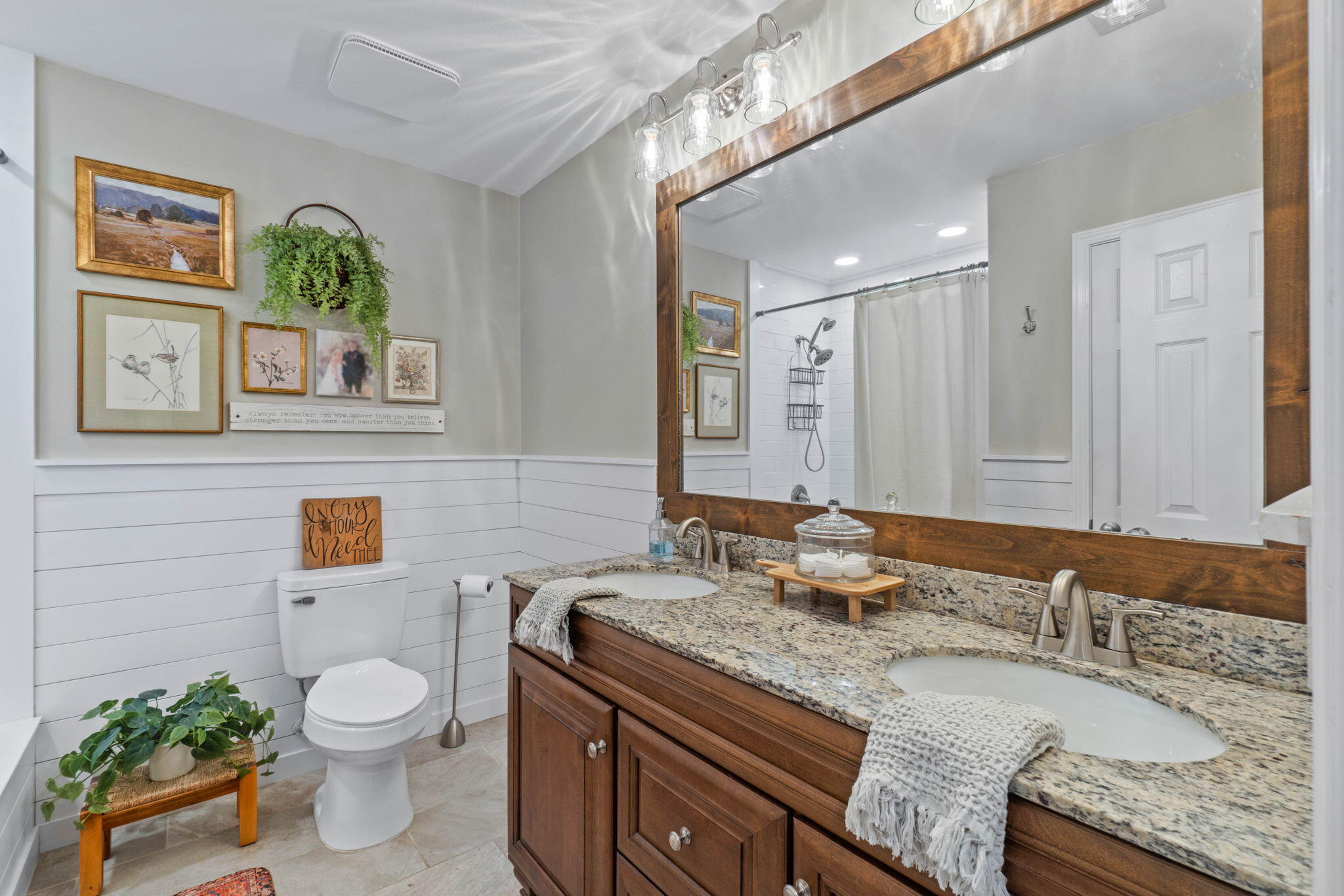 MCLAUGHLIN & HARRIS - Residential
