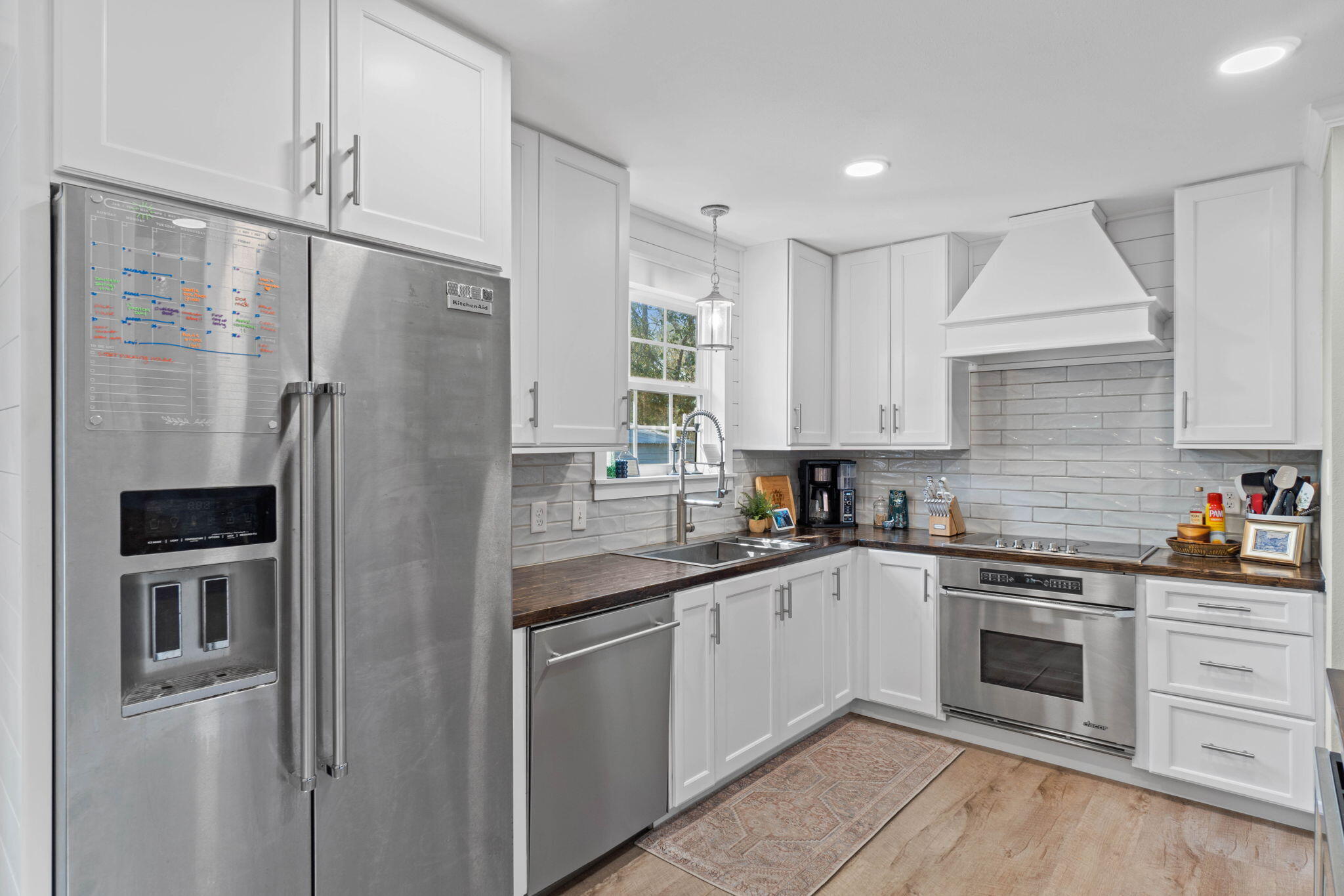 MCLAUGHLIN & HARRIS - Residential