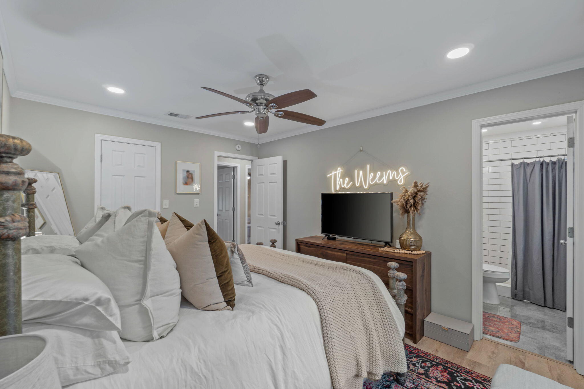 MCLAUGHLIN & HARRIS - Residential