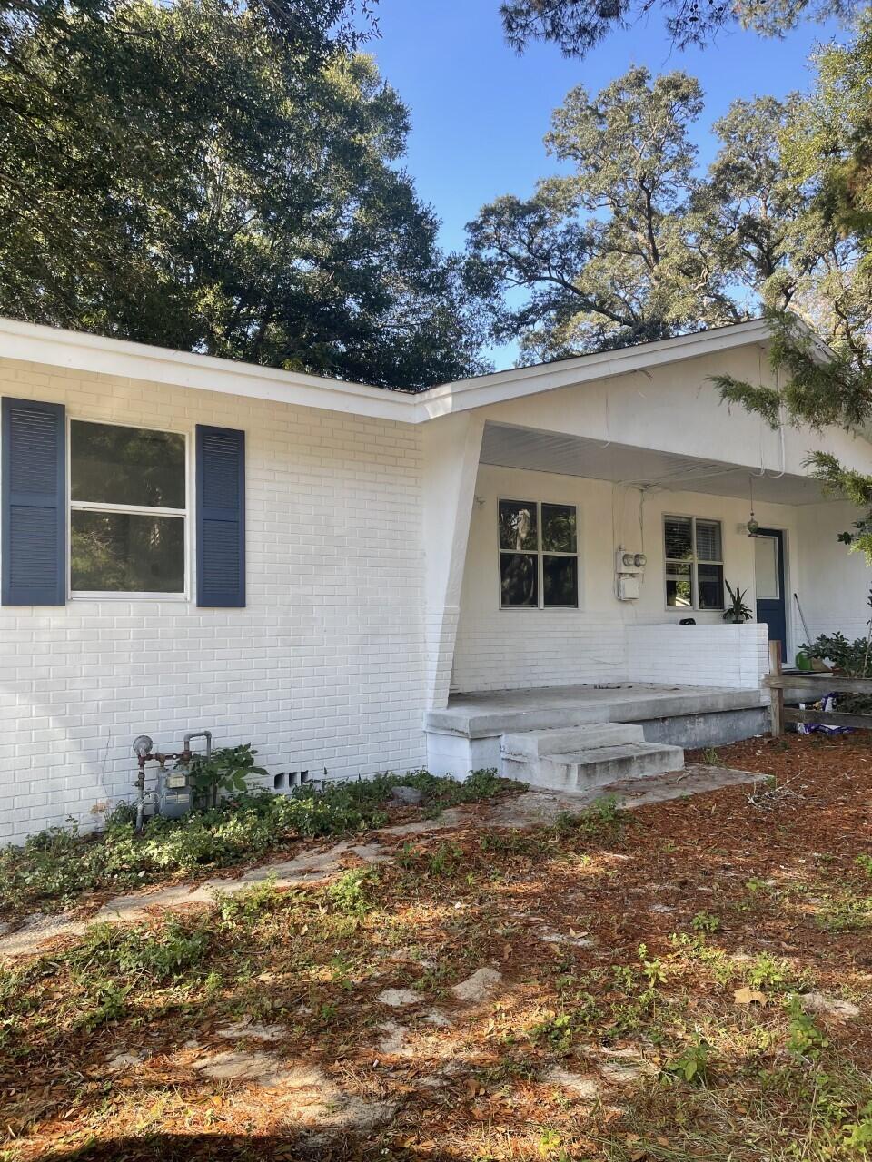 ROSEMONT - Residential Lease