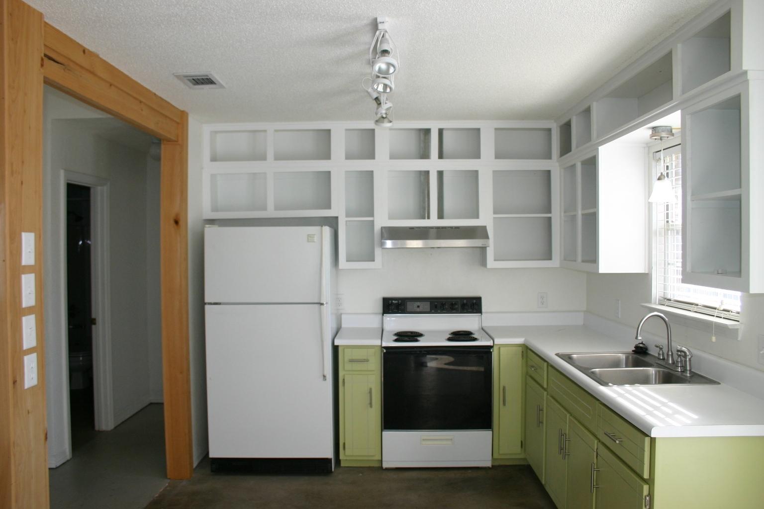 SHOAL TERRACE ESTATES - Residential Lease