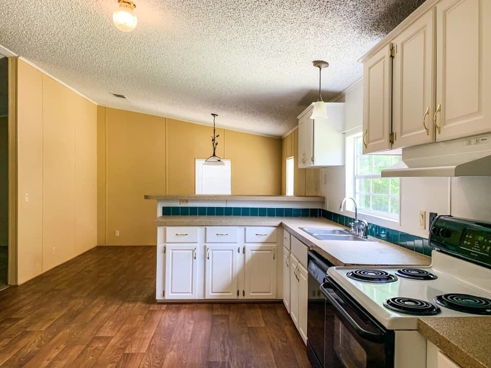 METES & BOUNDS - Residential Lease