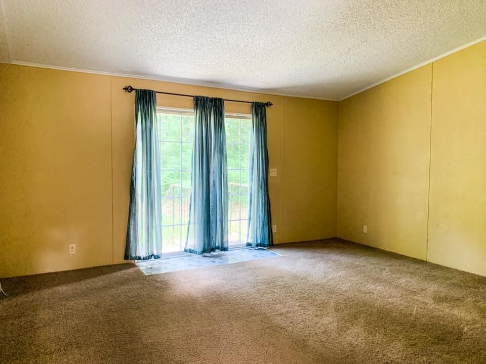 METES & BOUNDS - Residential Lease