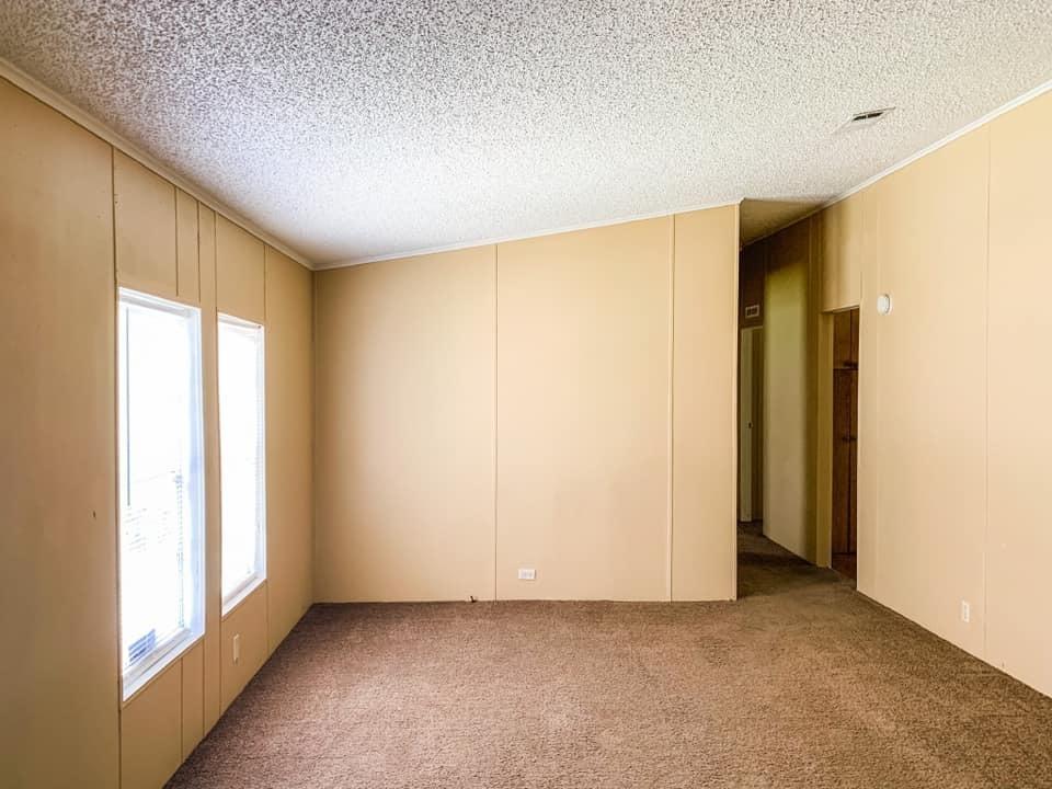 METES & BOUNDS - Residential Lease