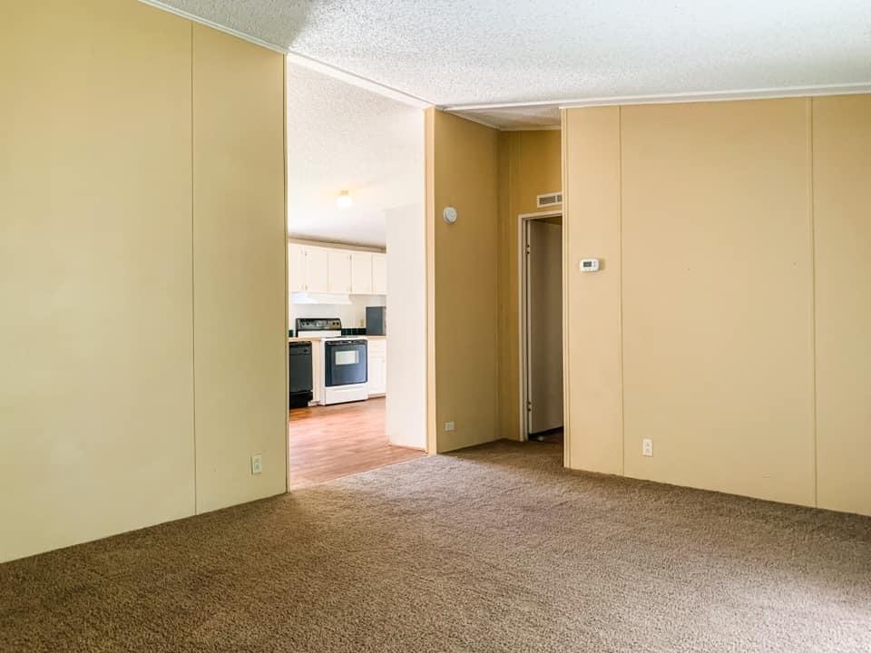METES & BOUNDS - Residential Lease