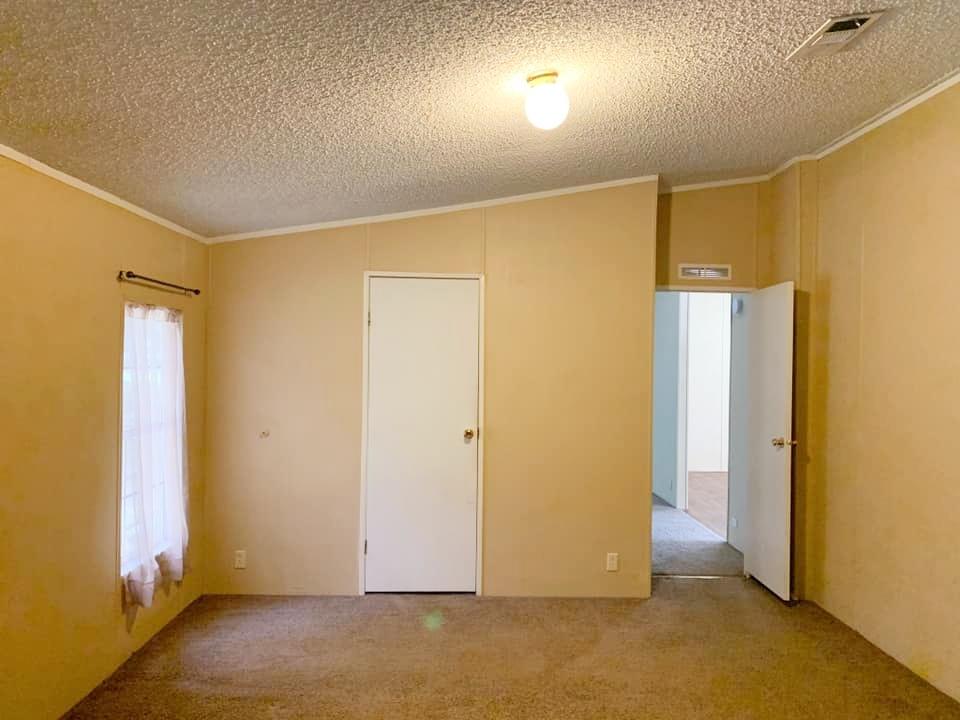 METES & BOUNDS - Residential Lease