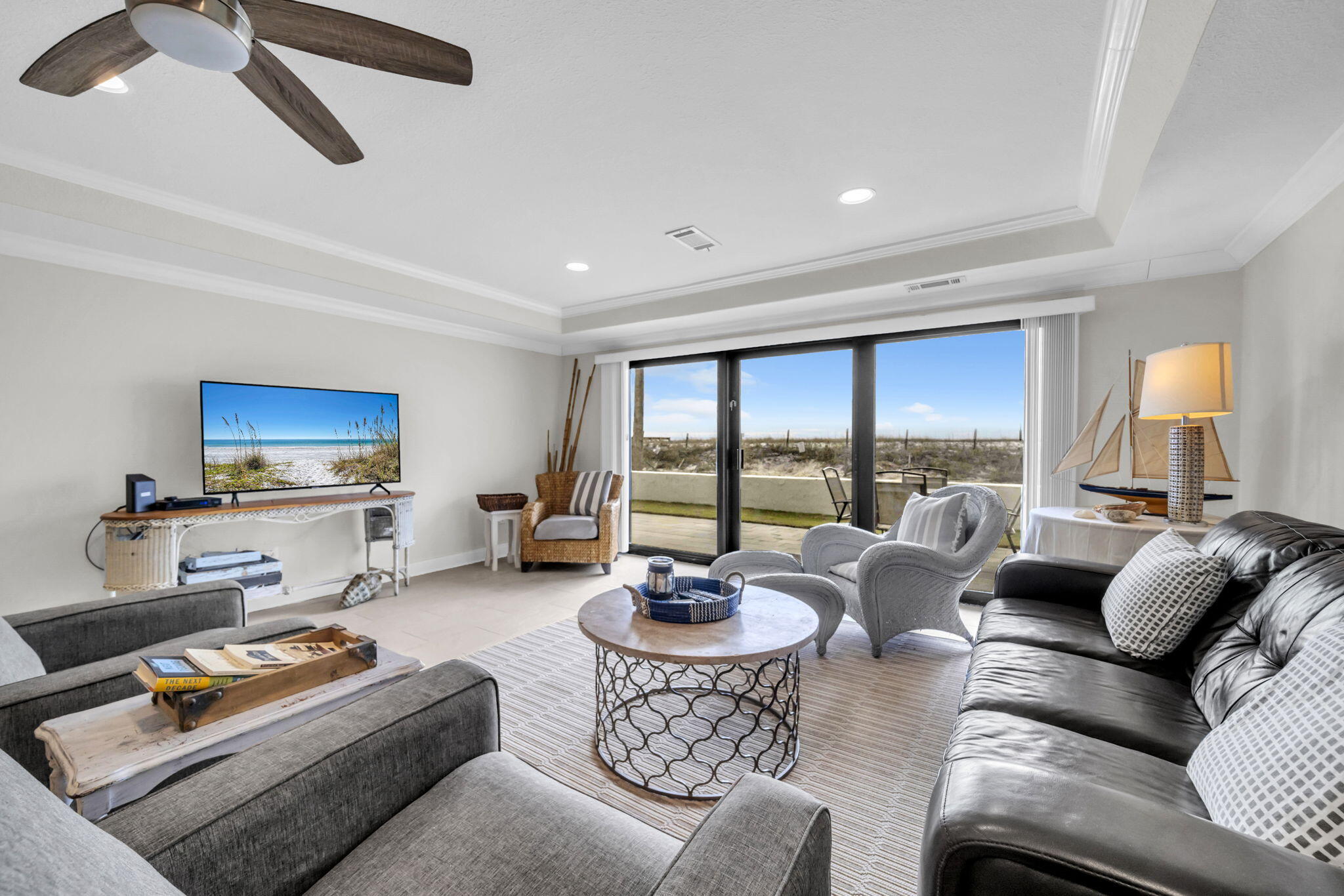 AEGEAN CONDO - Residential