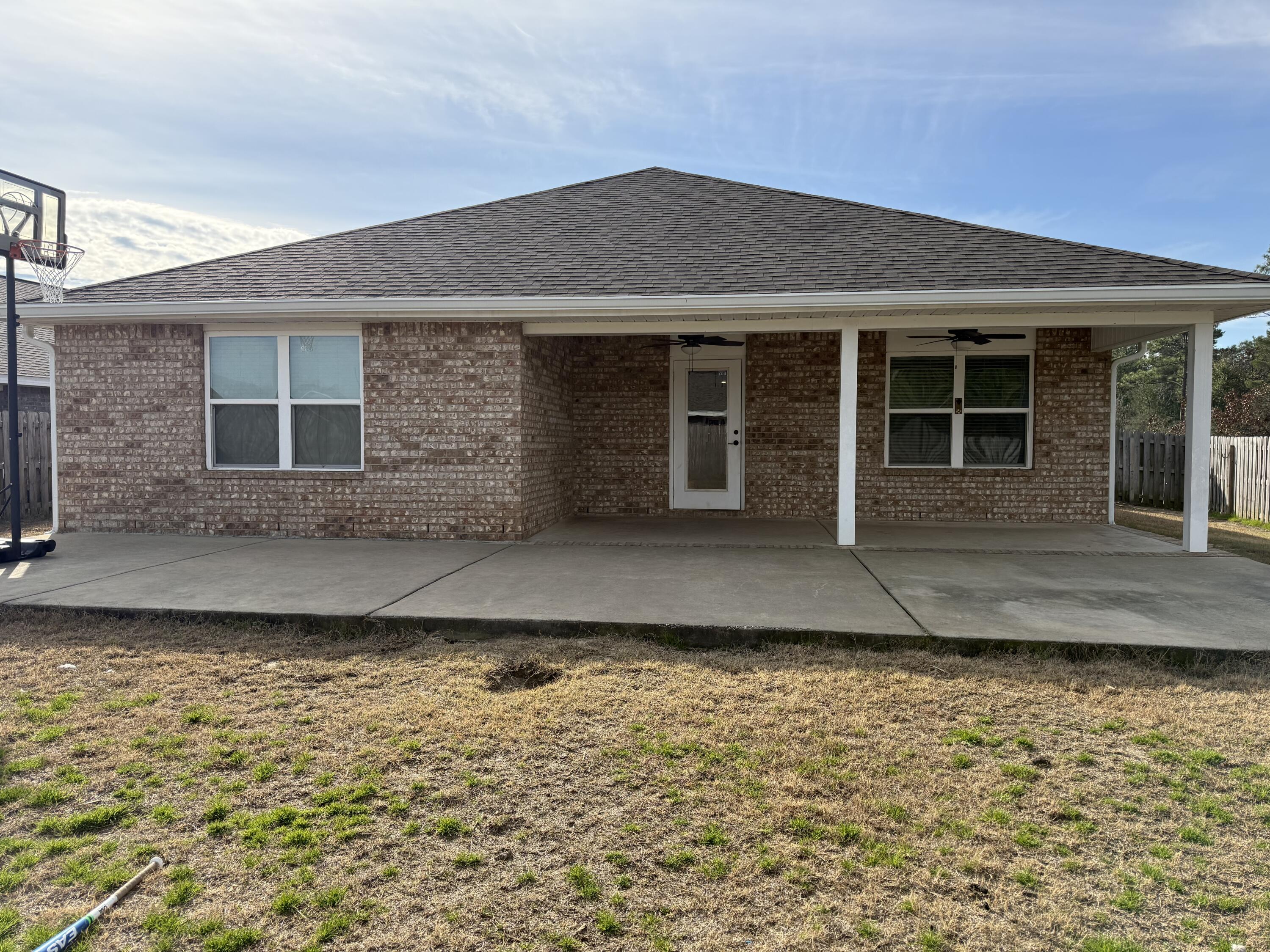 Redstone Commons - Residential Lease