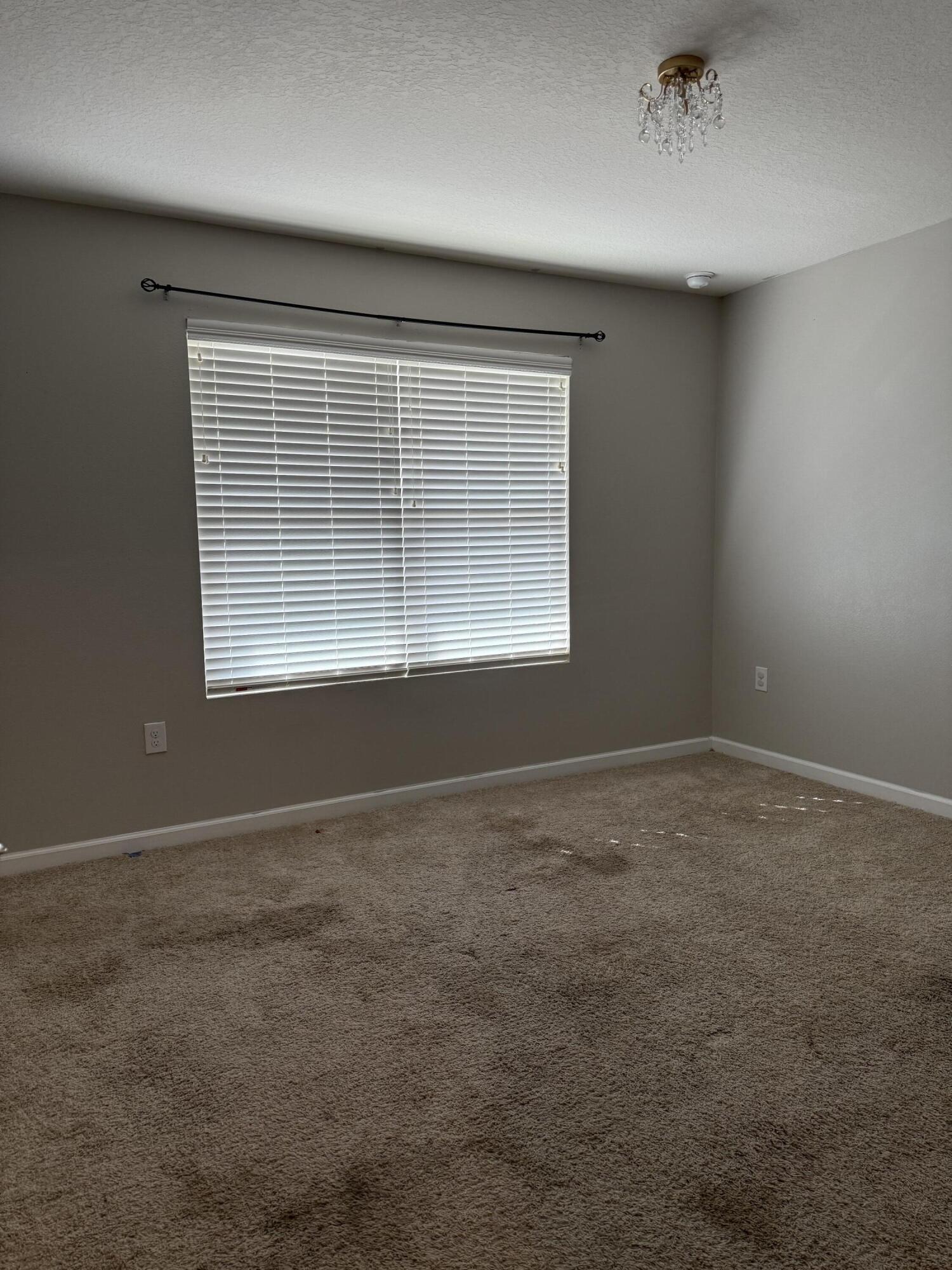 Redstone Commons - Residential Lease