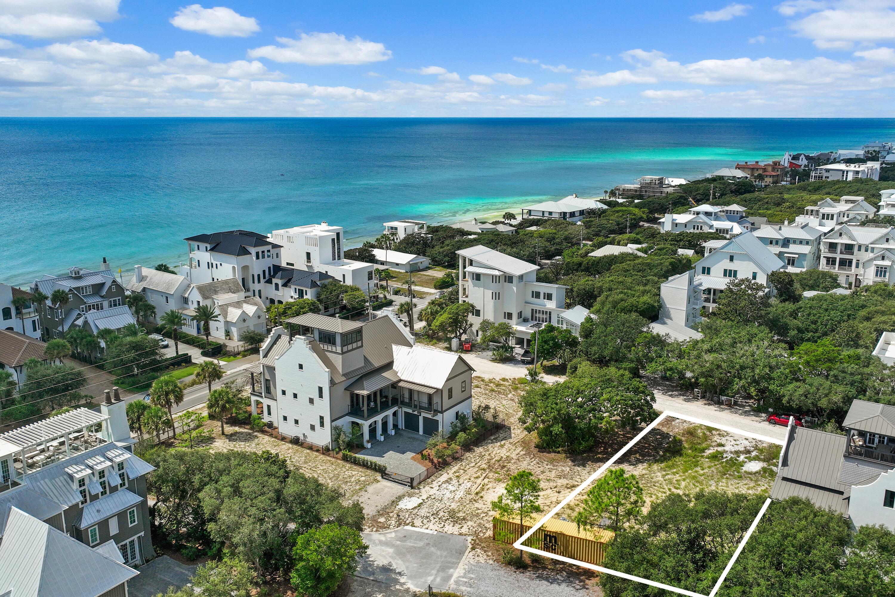SEAGROVE - Land