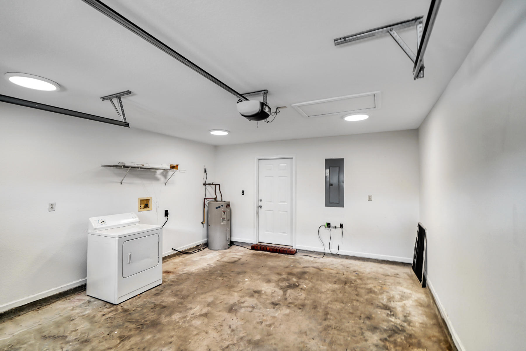 QUAIL HOLLOW T/H UNIT 2 - Residential