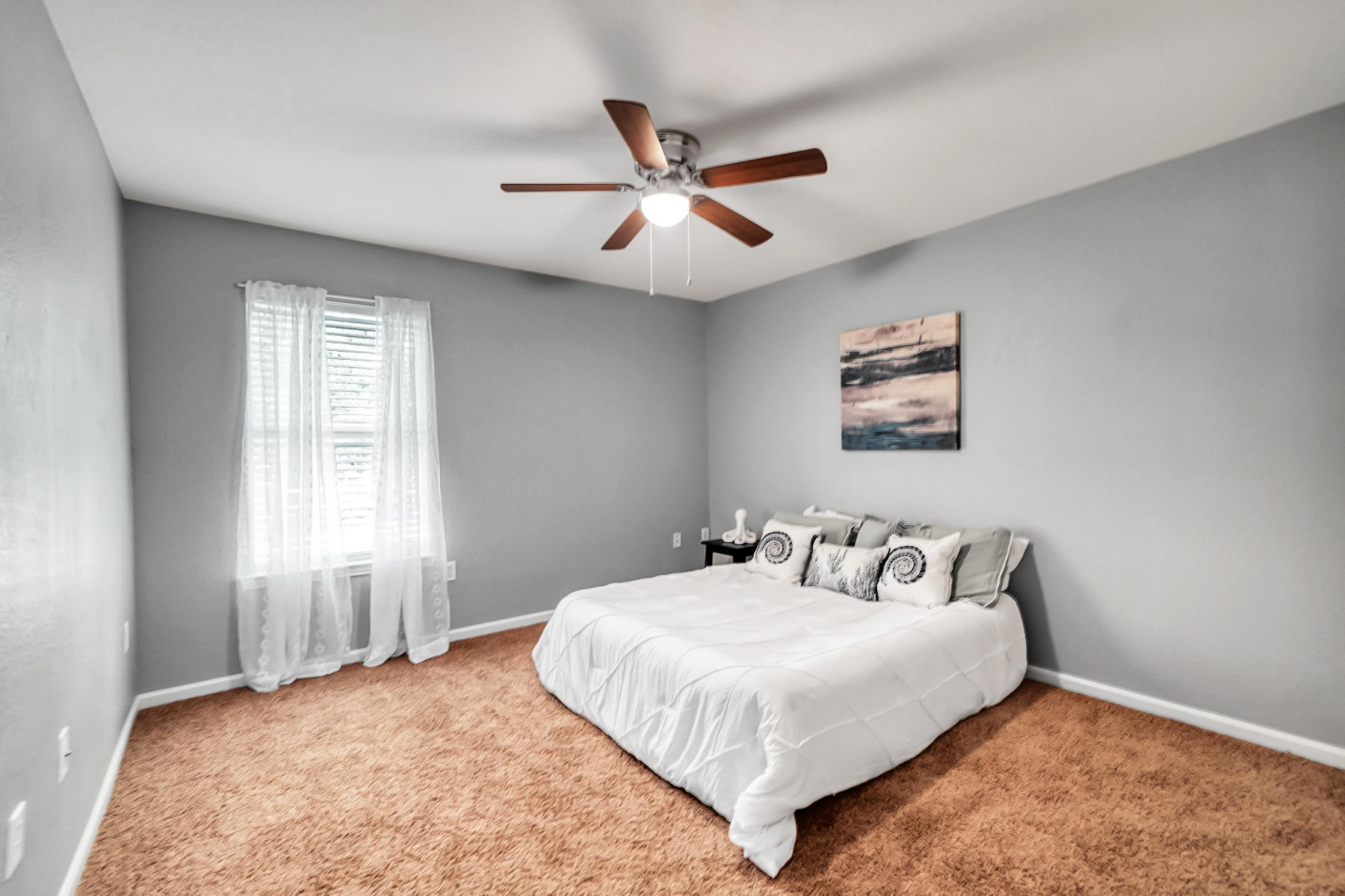 QUAIL HOLLOW T/H UNIT 2 - Residential