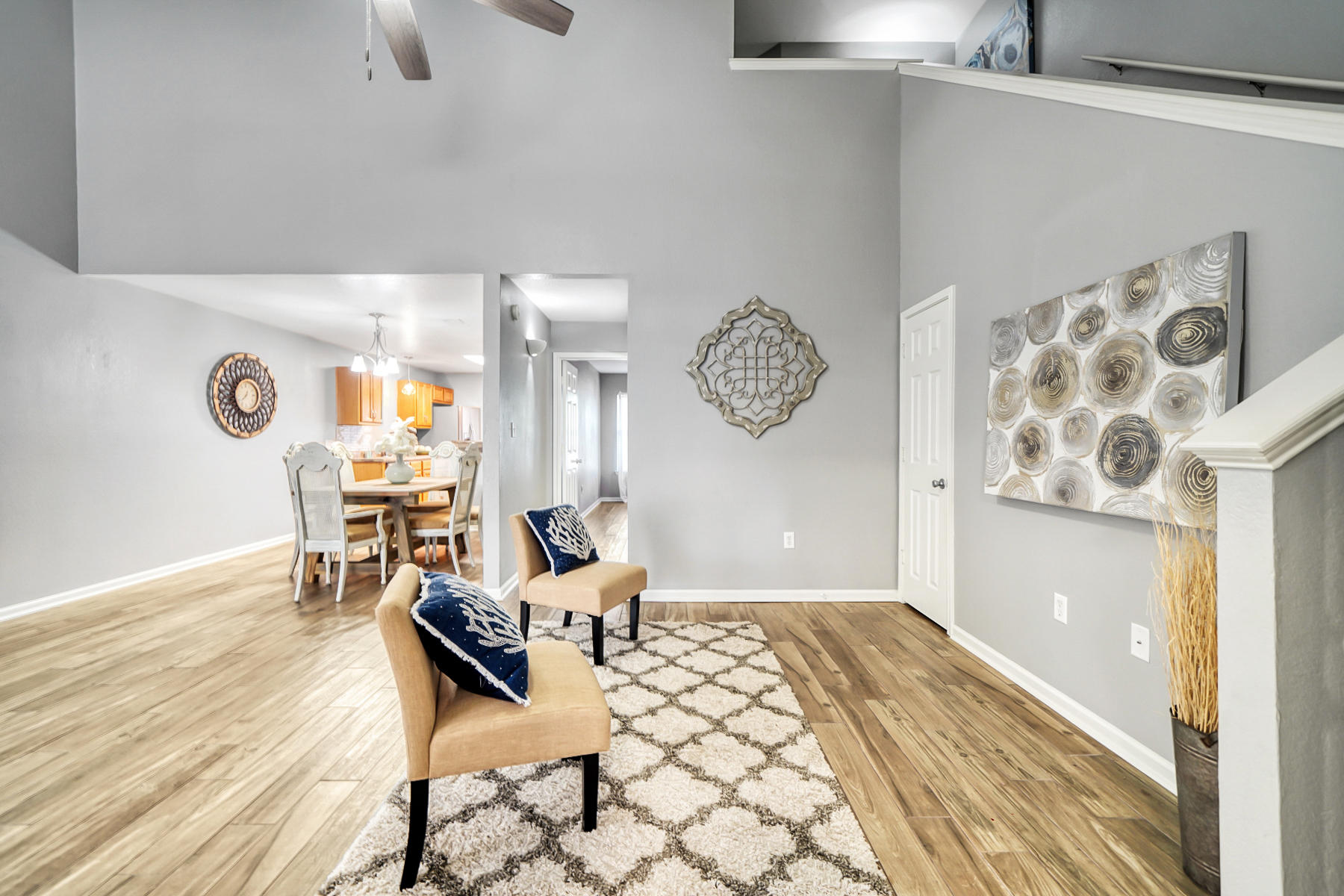 QUAIL HOLLOW T/H UNIT 2 - Residential