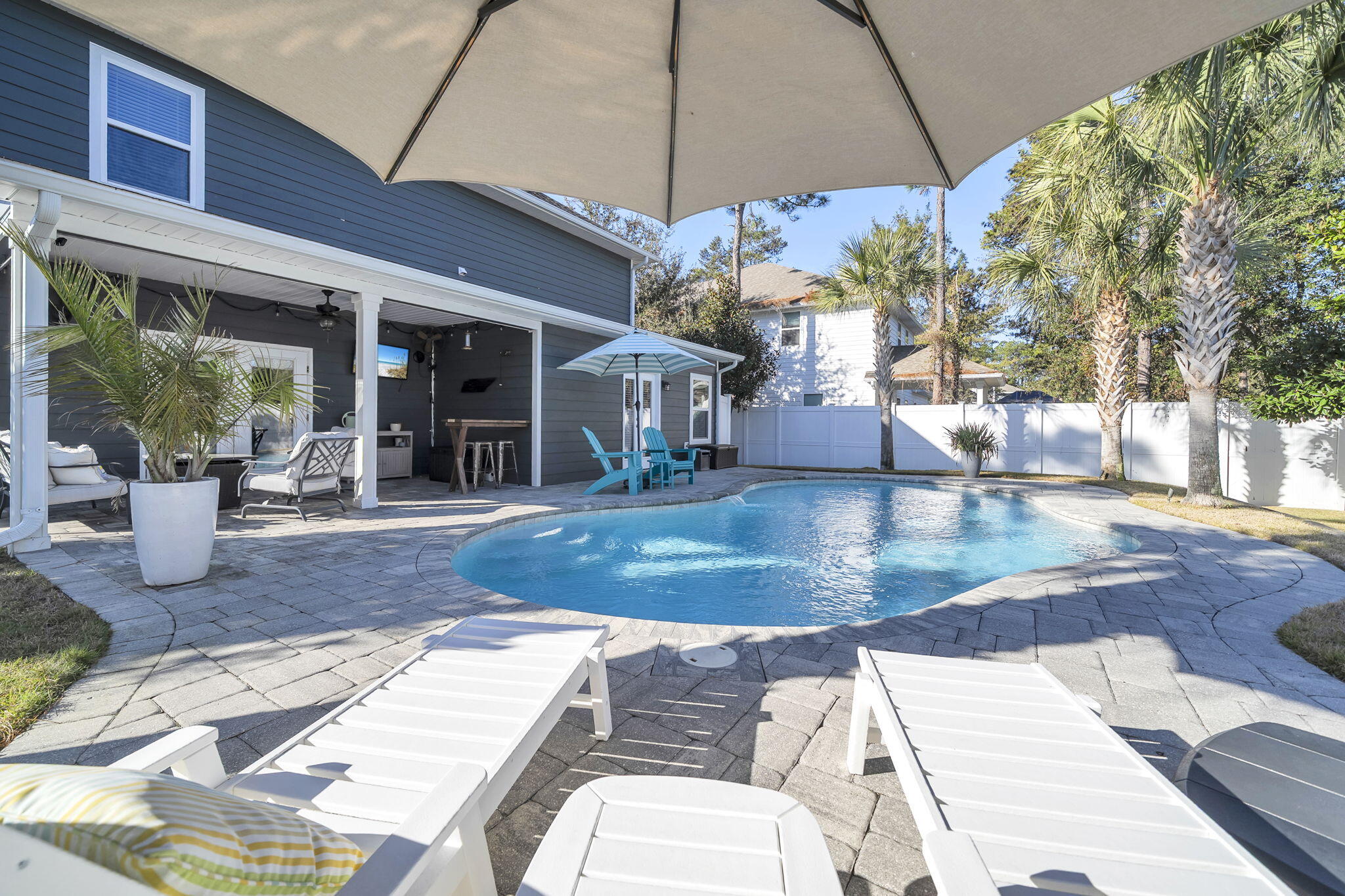 Mussett Bayou Manor - Residential