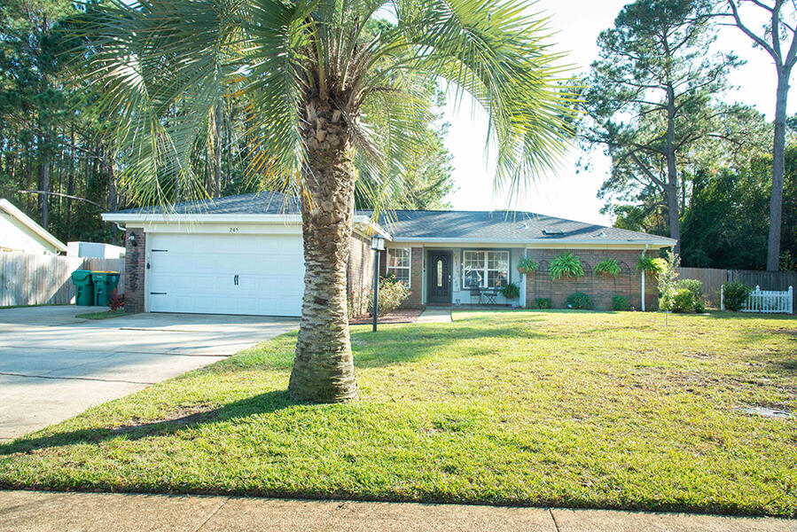 PINEDALE/NORTHGATE - Residential Lease
