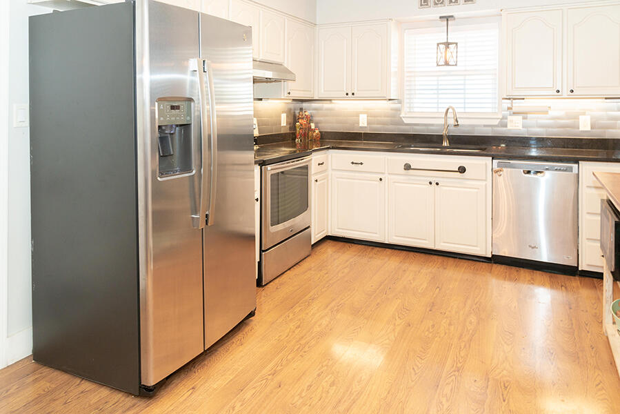 PINEDALE/NORTHGATE - Residential Lease