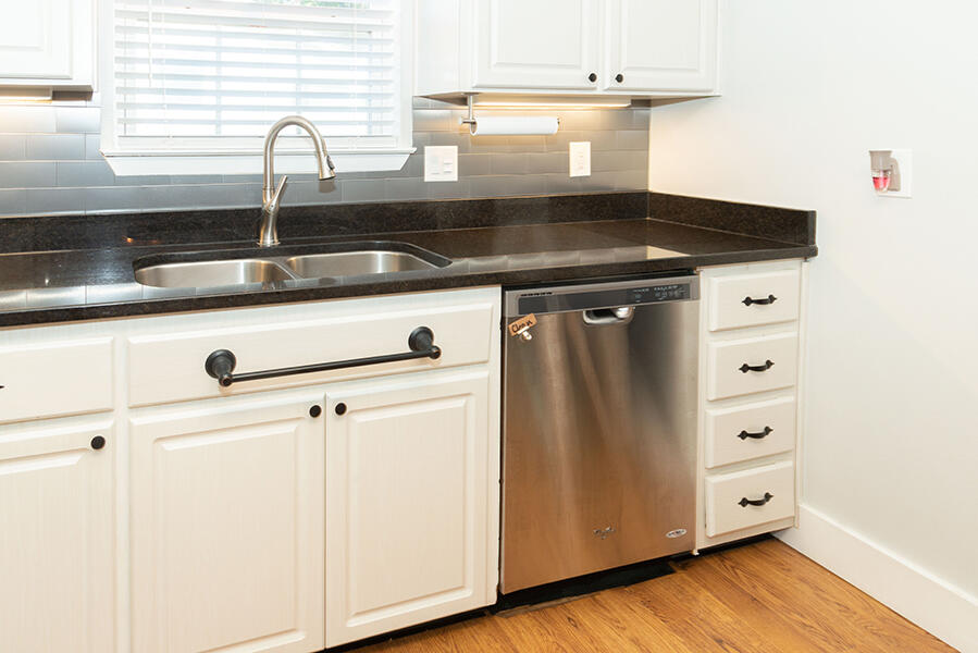 PINEDALE/NORTHGATE - Residential Lease