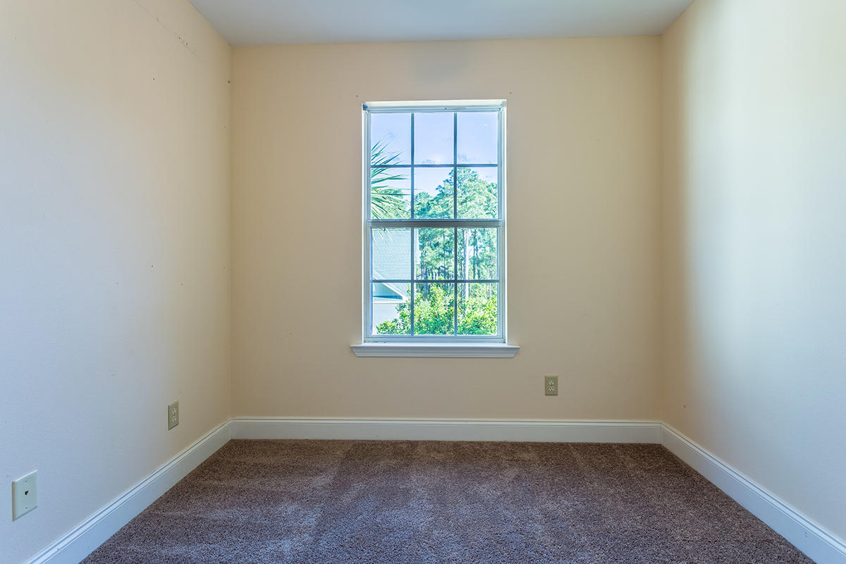 LEGION PARK - Residential Lease